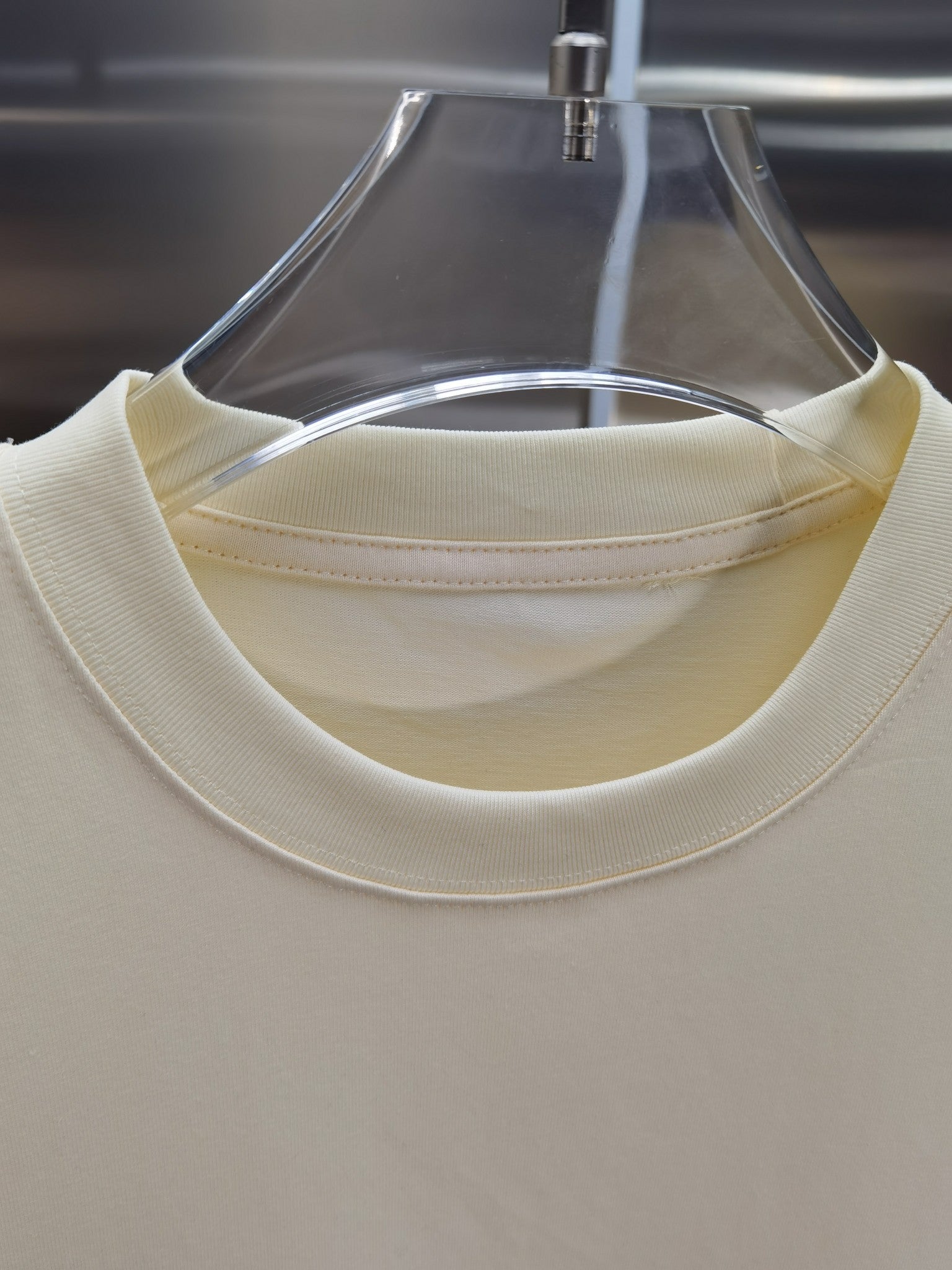 LuxluxHouse Best Quality Clothes T-shirt Loewe