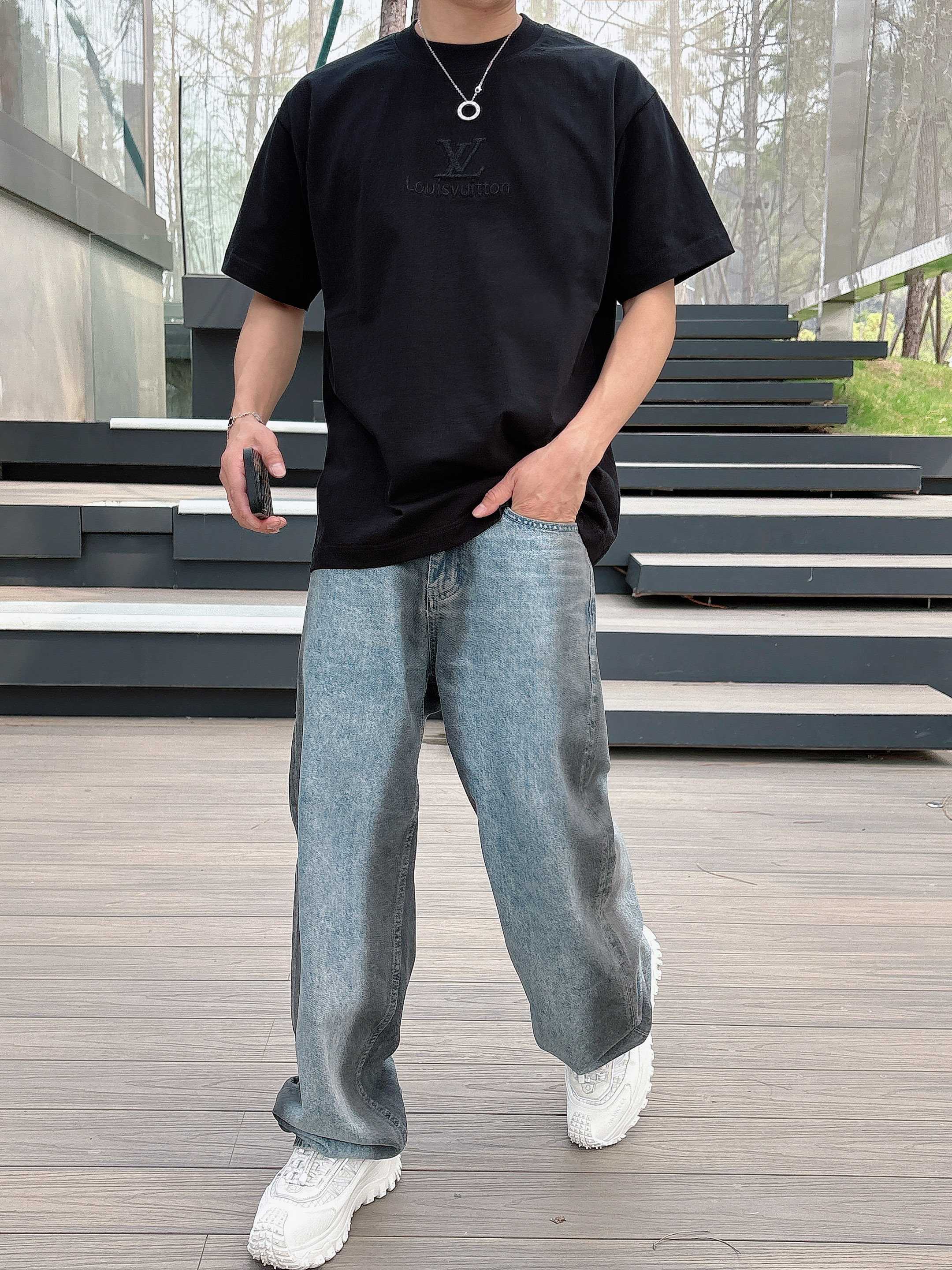 LuxluxHouse Best Quality Clothes T-shirt Louis Vuitton