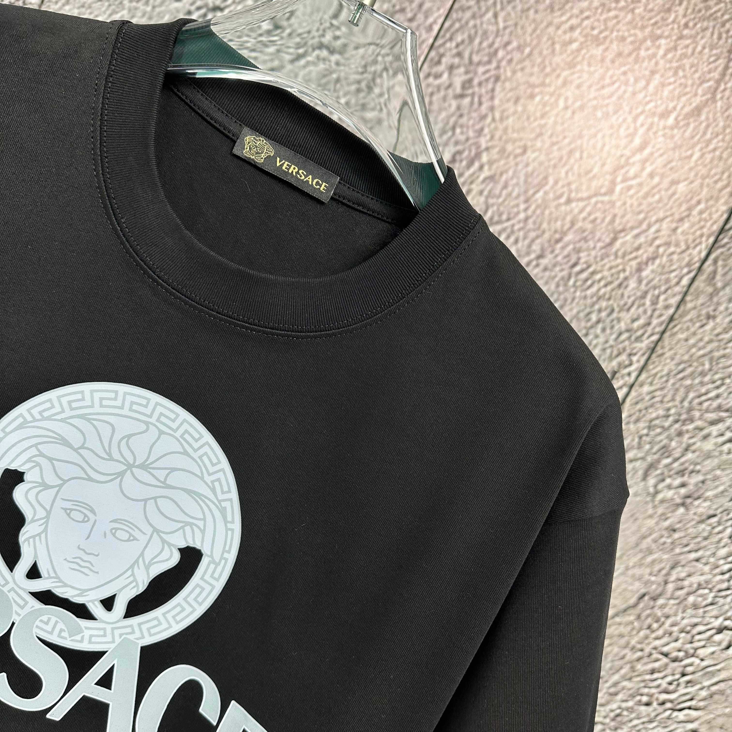 LuxluxHouse Best Quality Clothes Versace T-shirt