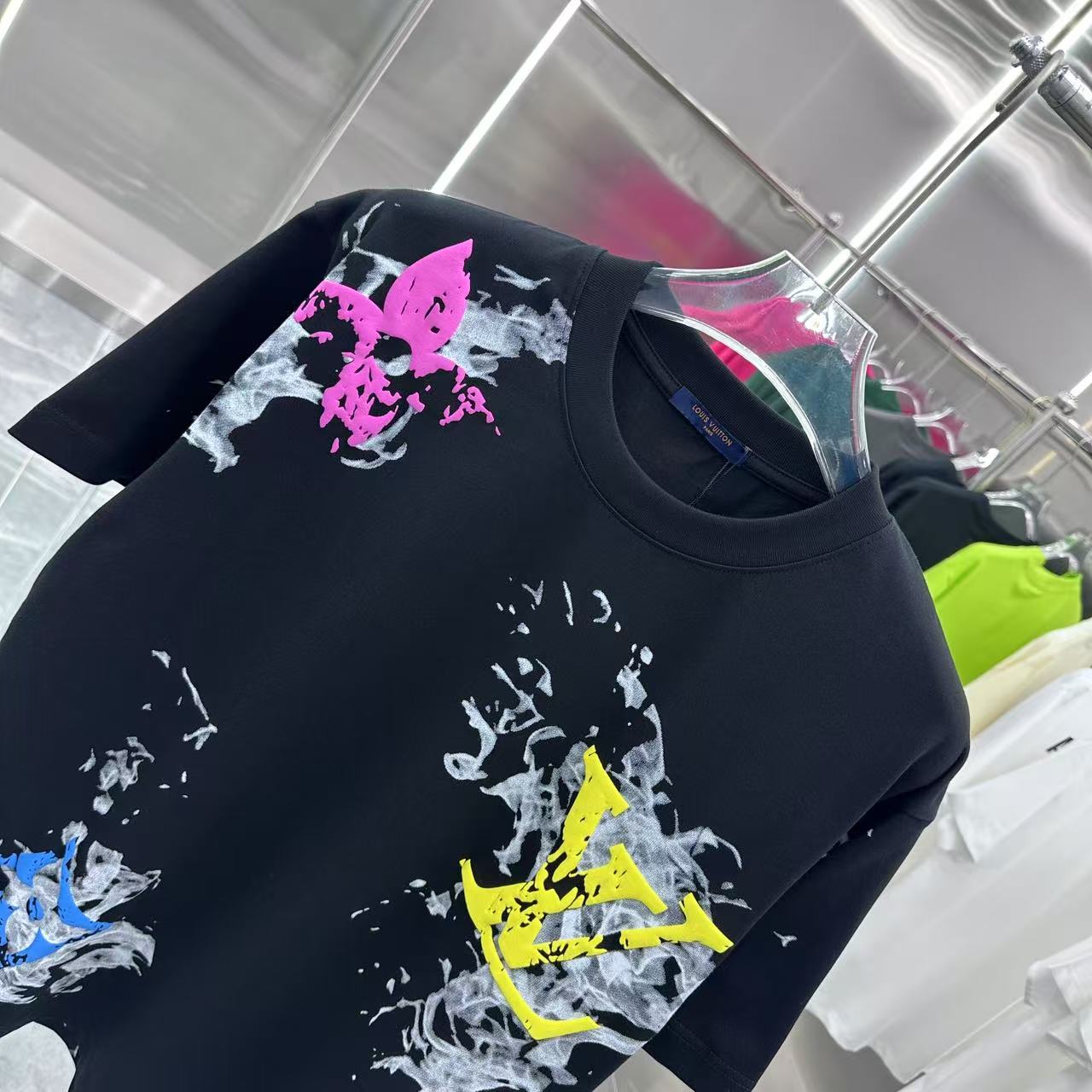 LuxluxHouse Best Quality Clothes T-shirt Louis Vuitton