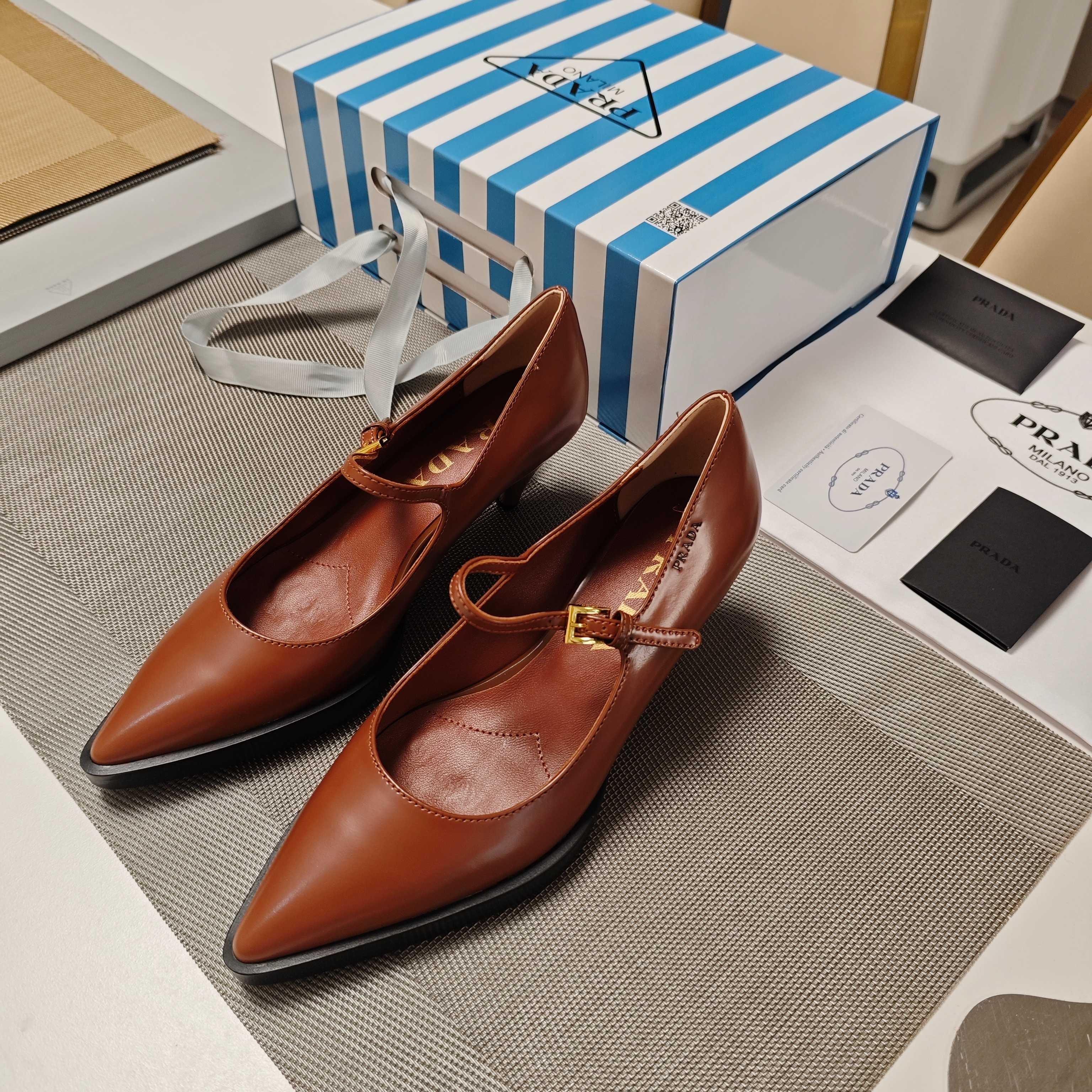 LuxluxHouse Best Quality Women Shoes Prada