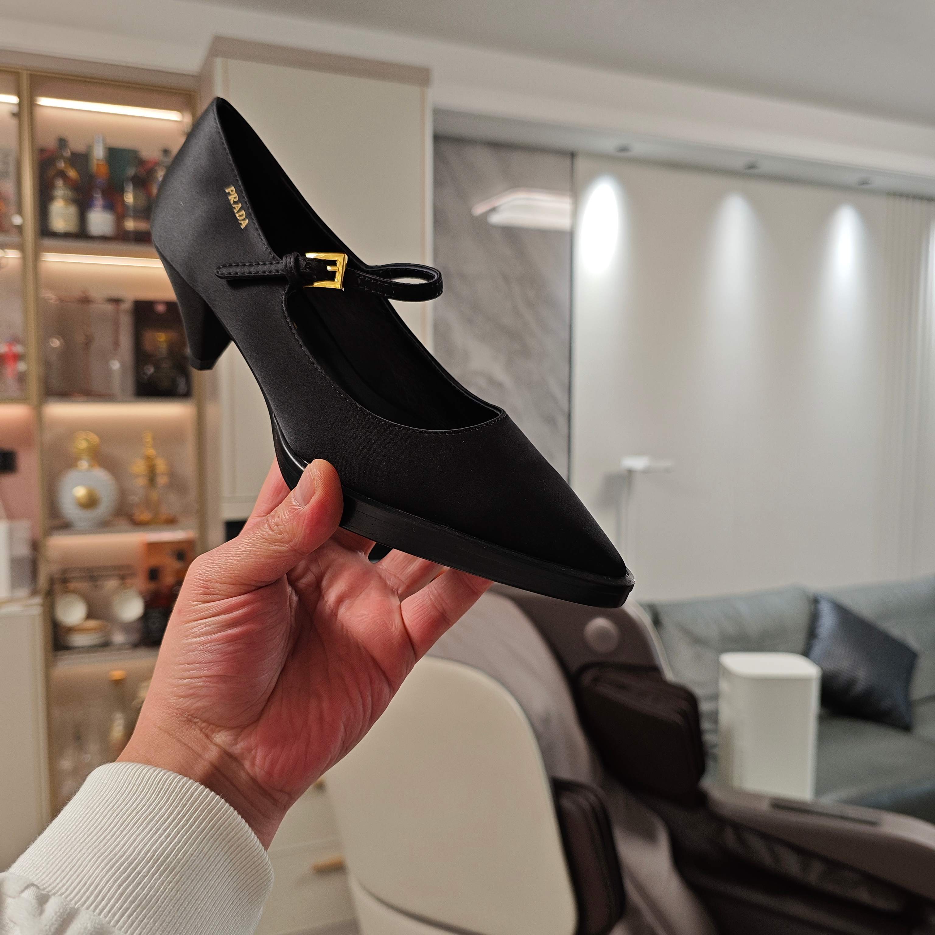 LuxluxHouse Best Quality Women Shoes Prada