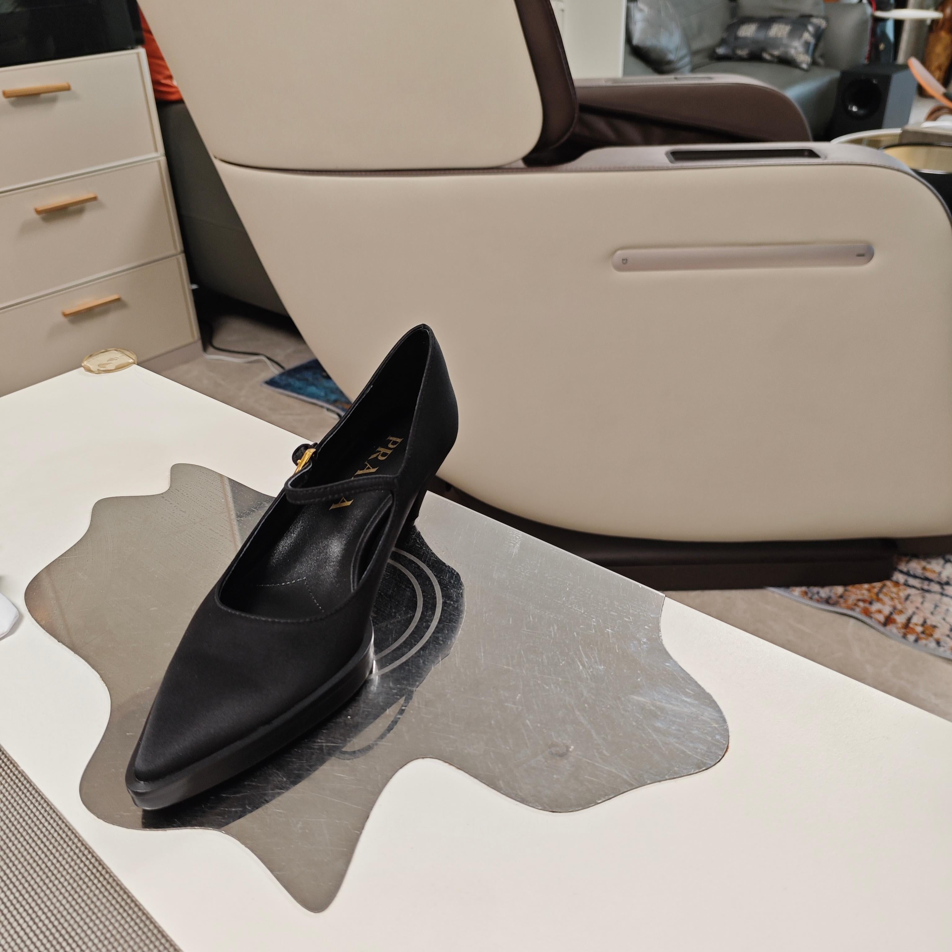 LuxluxHouse Best Quality Women Shoes Prada