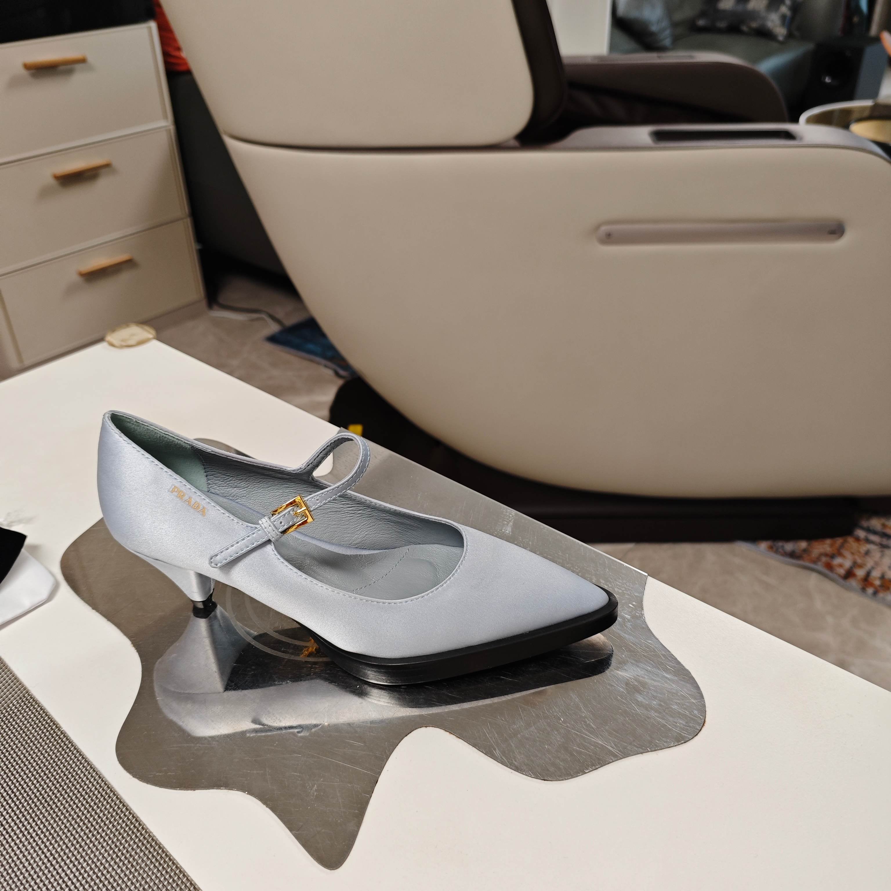 LuxluxHouse Best Quality Women Shoes Prada