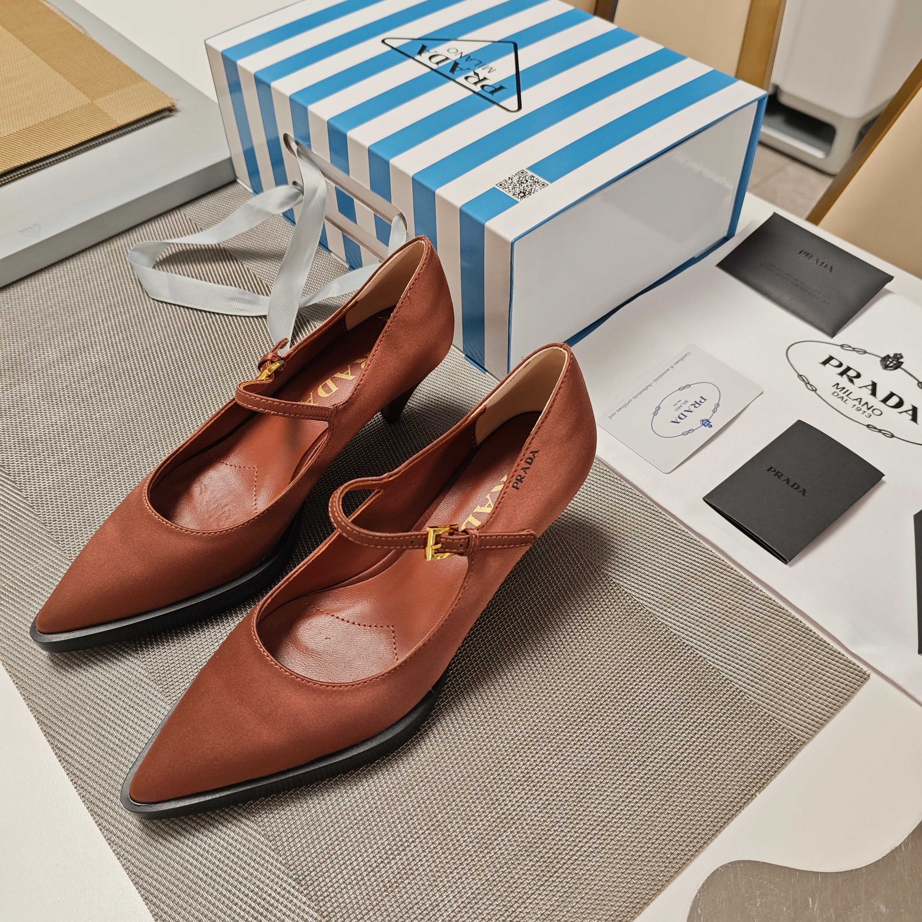 LuxluxHouse Best Quality Women Shoes Prada