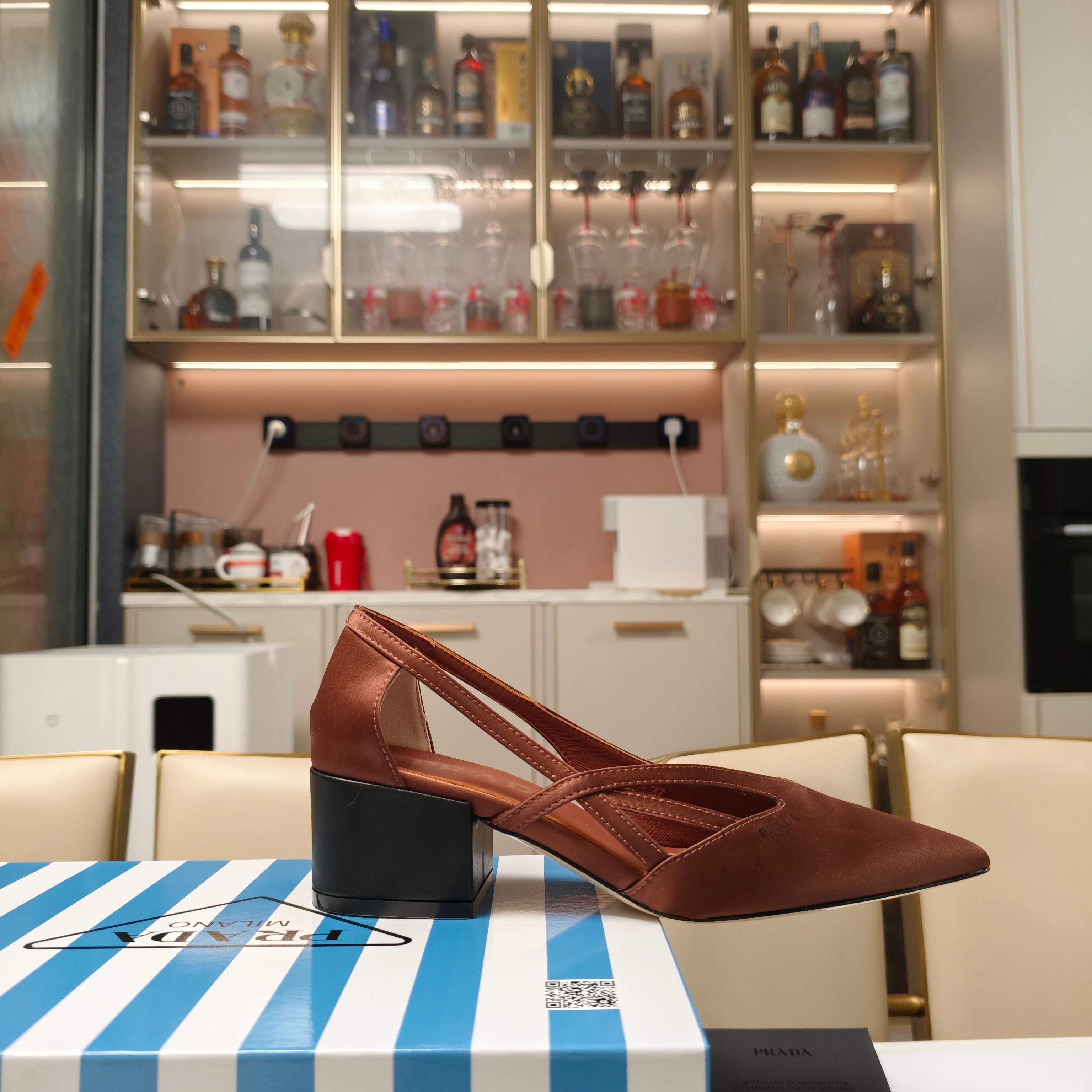 LuxluxHouse Best Quality Women Shoes Prada