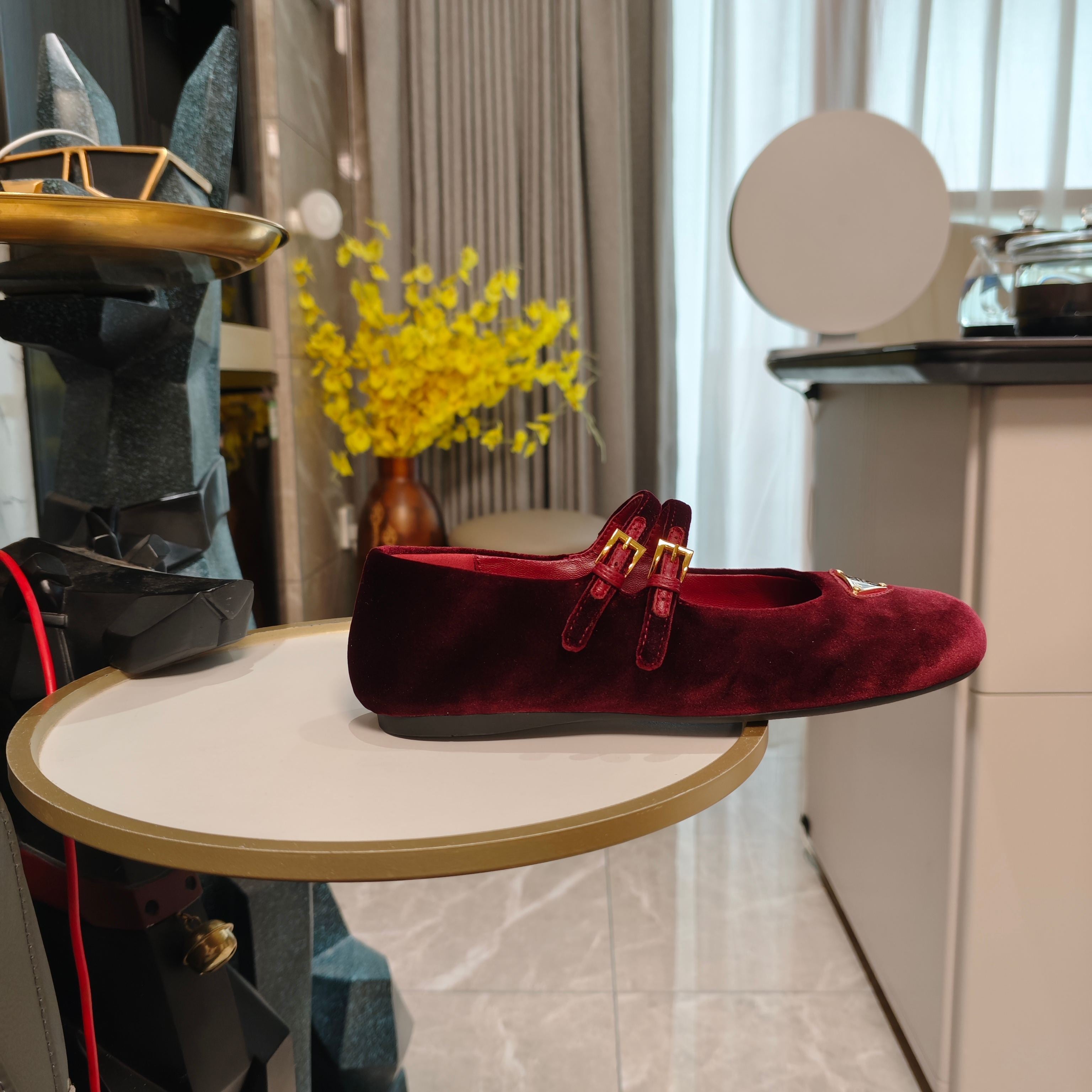 LuxluxHouse Best Quality Women Shoes Prada