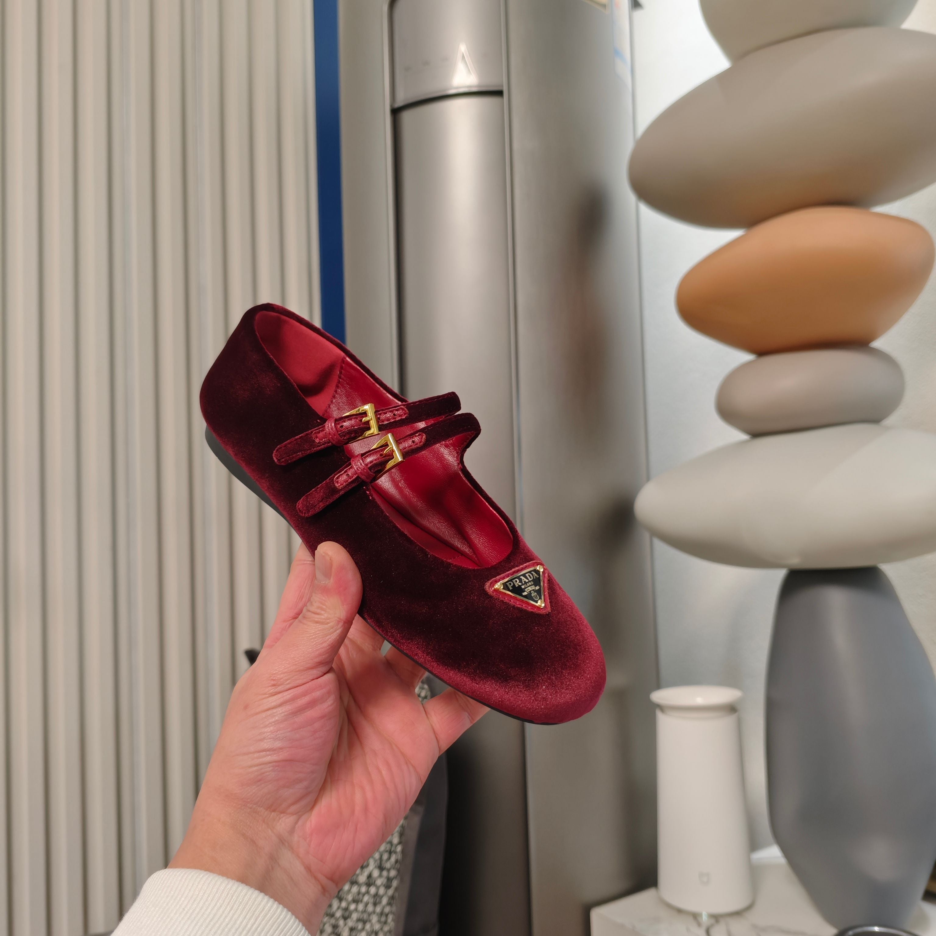 LuxluxHouse Best Quality Women Shoes Prada