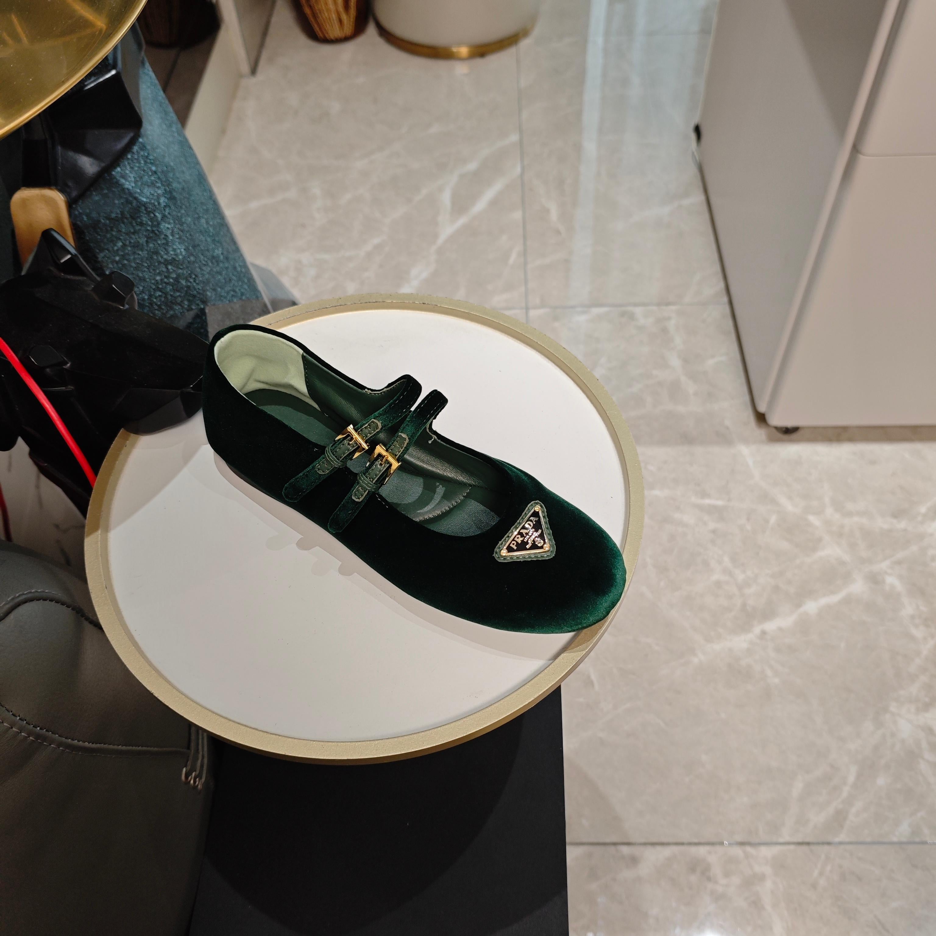 LuxluxHouse Best Quality Women Shoes Prada