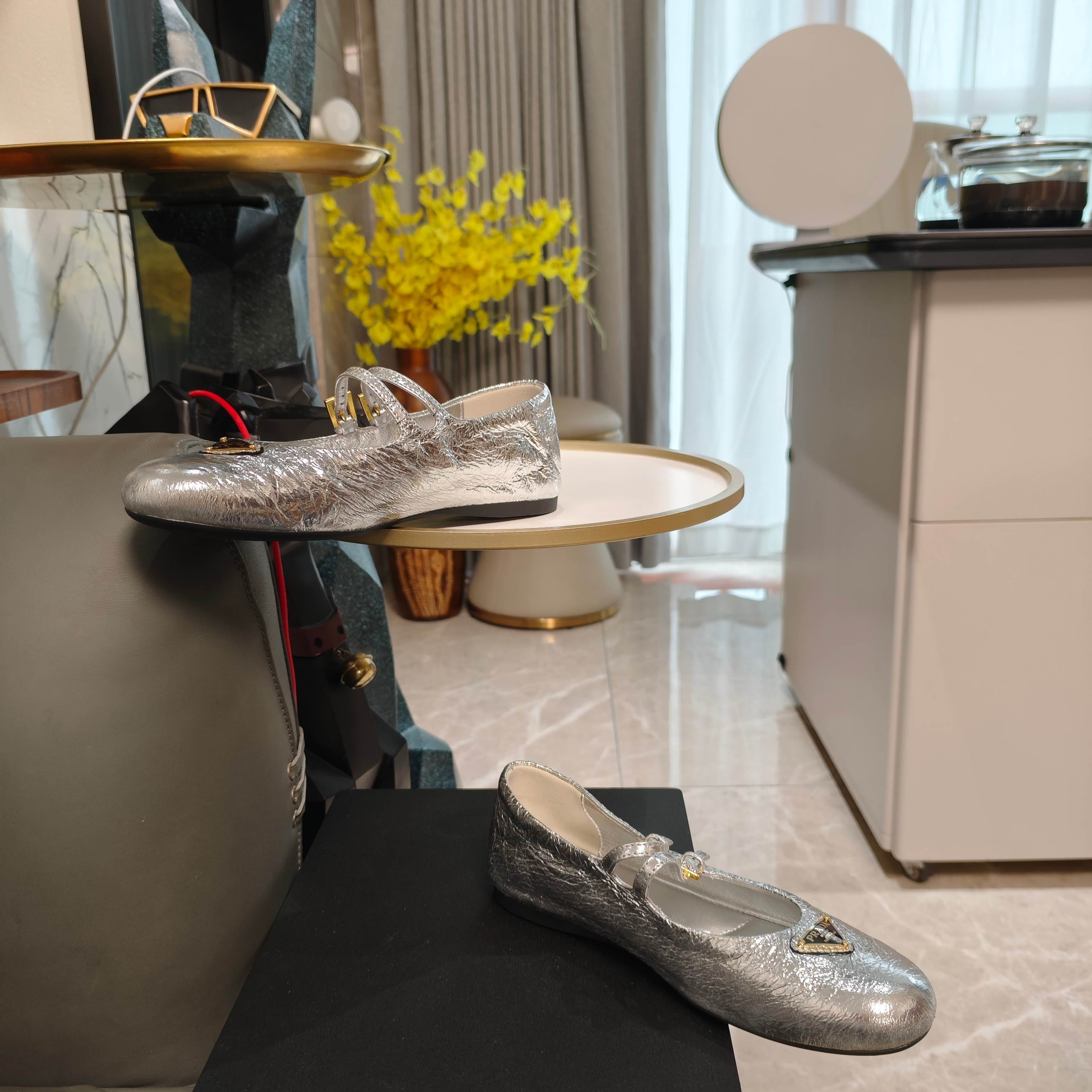 LuxluxHouse Best Quality Women Shoes Prada