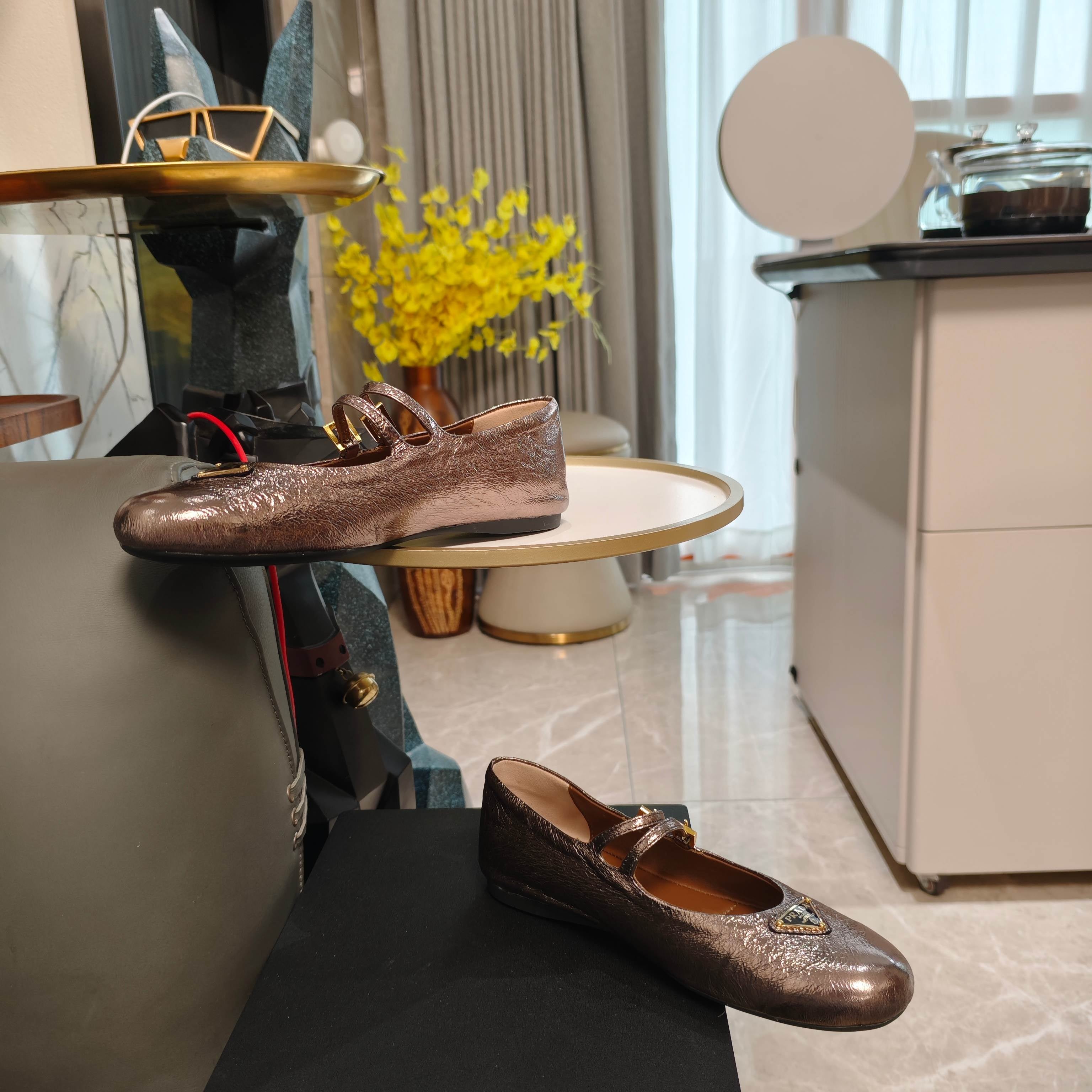 LuxluxHouse Best Quality Women Shoes Prada