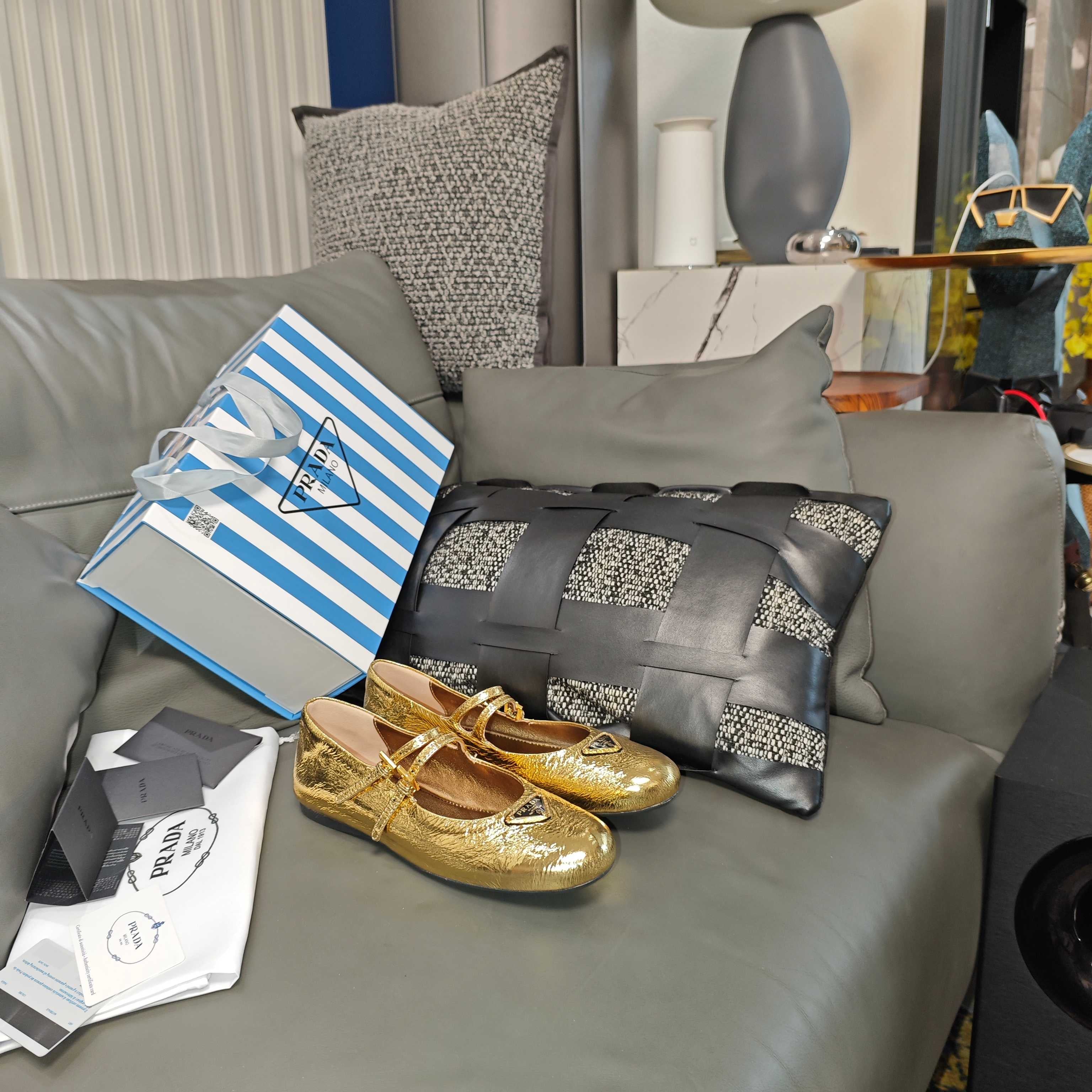 LuxluxHouse Best Quality Women Shoes Prada