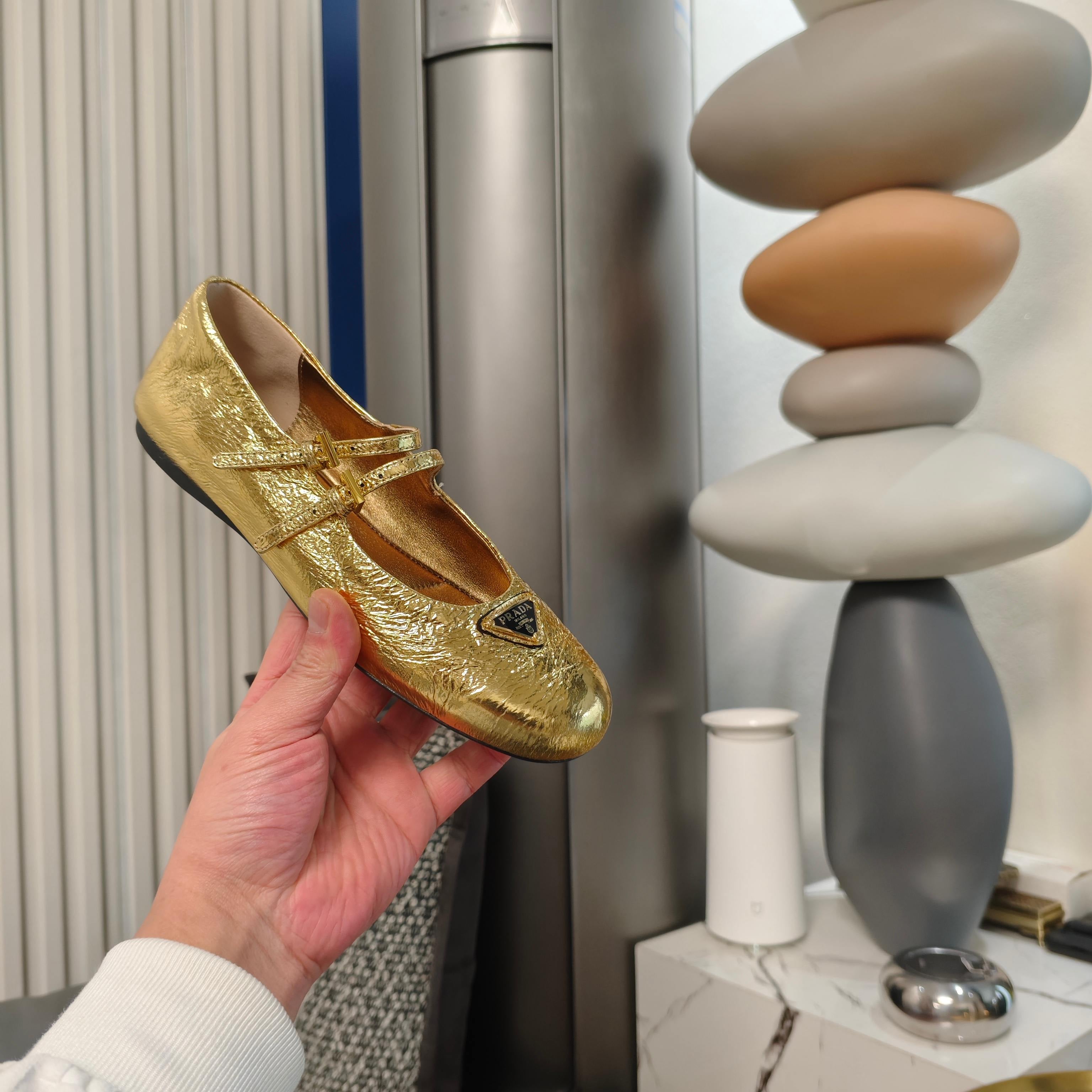 LuxluxHouse Best Quality Women Shoes Prada