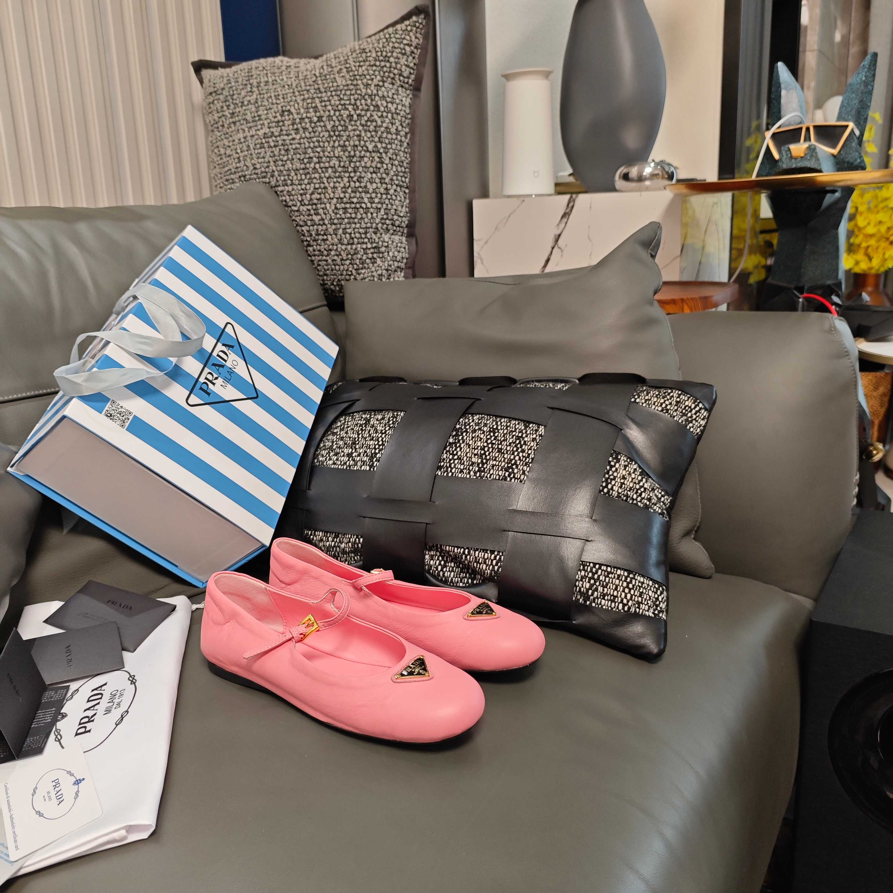 LuxluxHouse Best Quality Women Shoes Prada