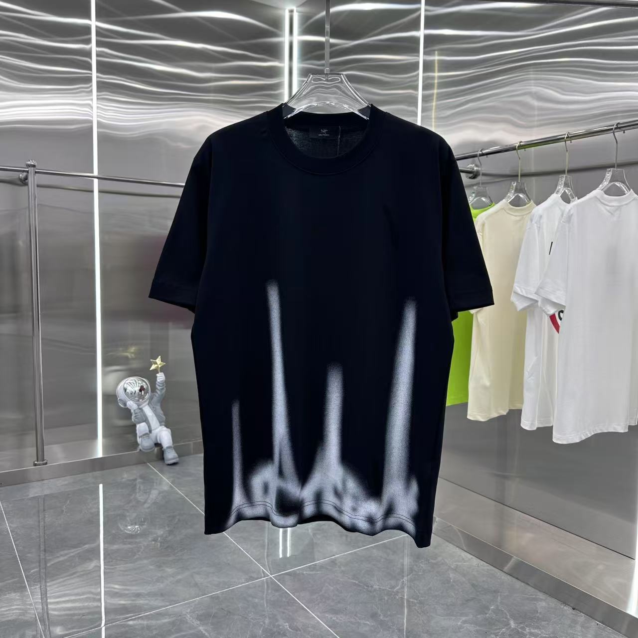 LuxluxHouse Best Quality Clothes T-shirt Arcteryx