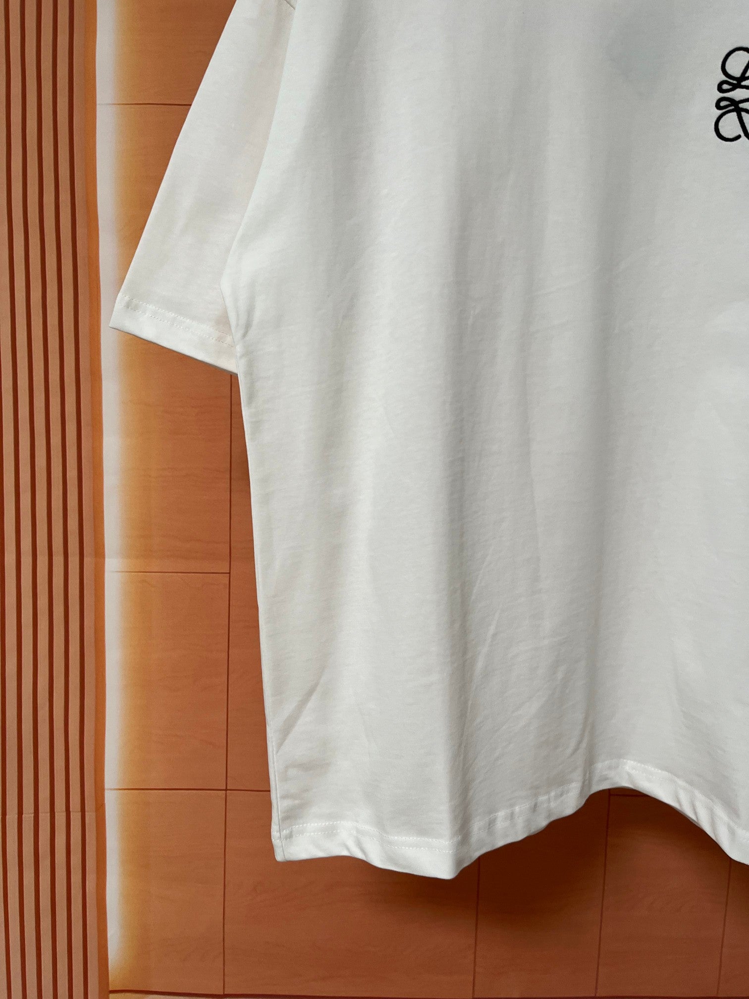 LuxluxHouse Best Quality Clothes T-shirt Loewe