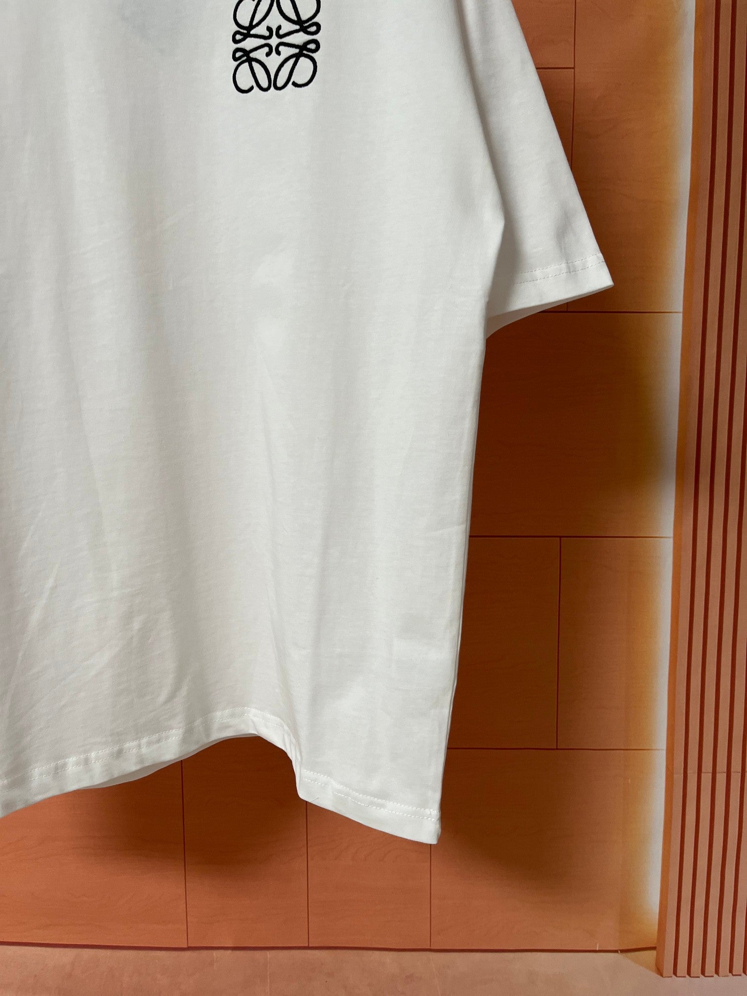 LuxluxHouse Best Quality Clothes T-shirt Loewe