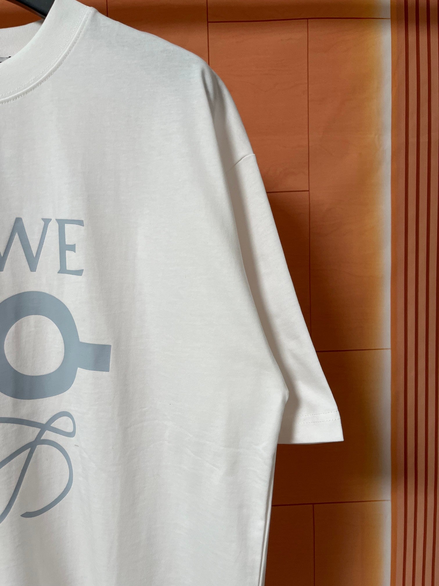 LuxluxHouse Best Quality Clothes T-shirt Loewe