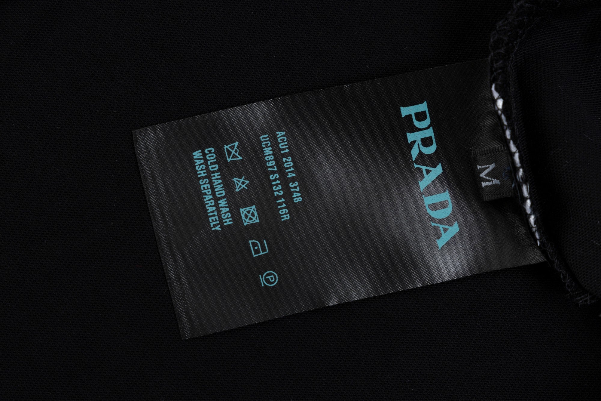 LuxluxHouse Best Quality Clothes T-shirt Prada