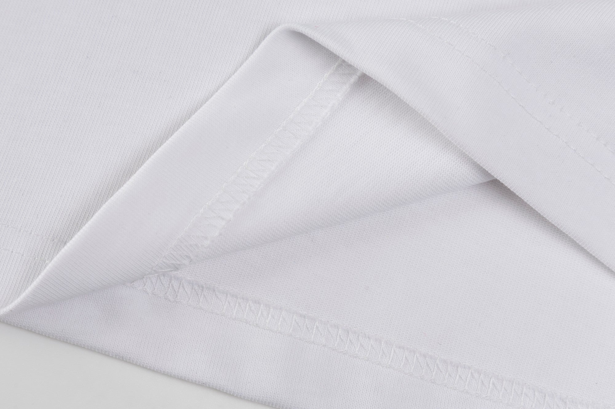 LuxluxHouse Best Quality Clothes T-shirt Prada