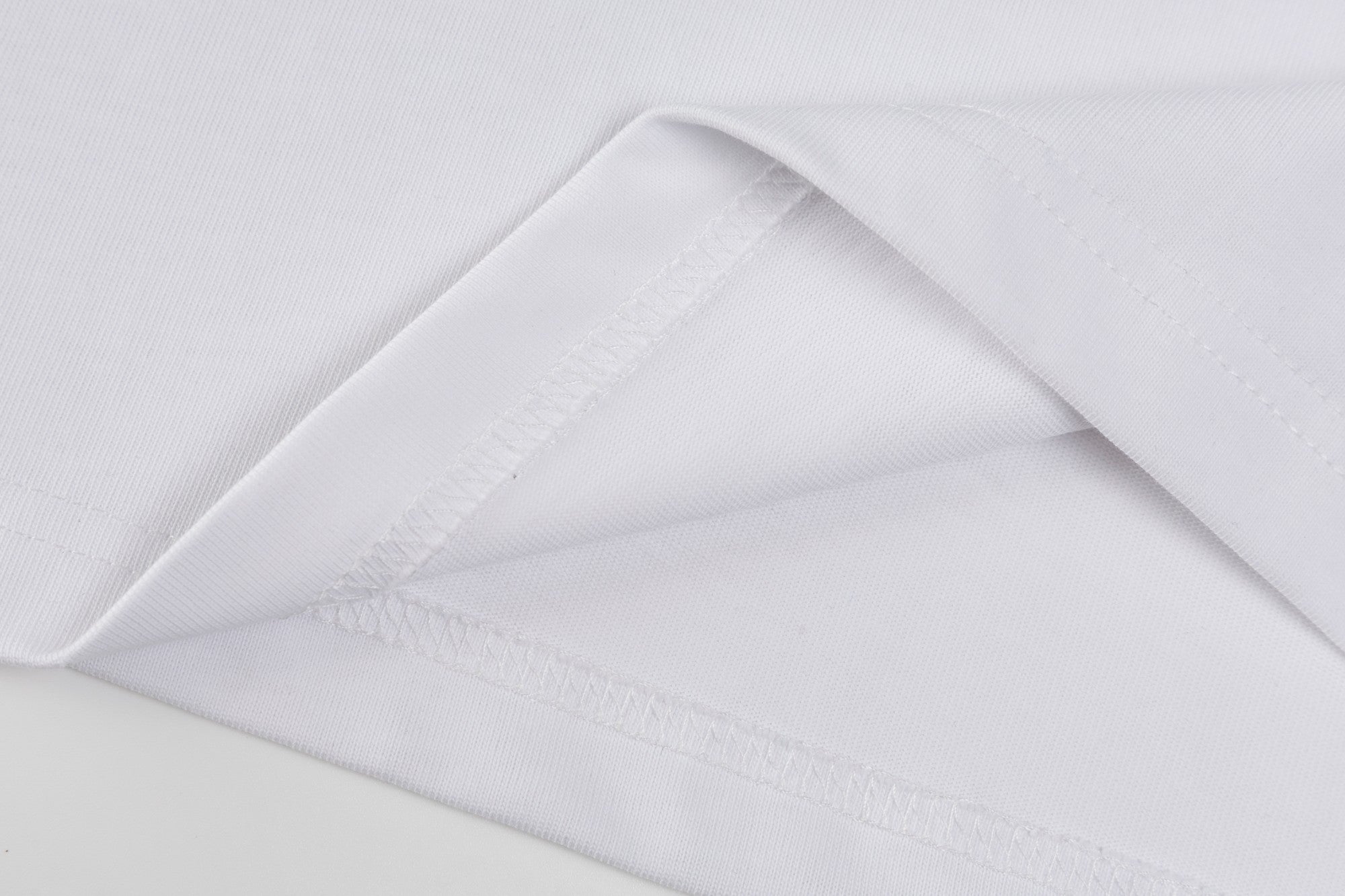 LuxluxHouse Best Quality Clothes T-shirt Prada