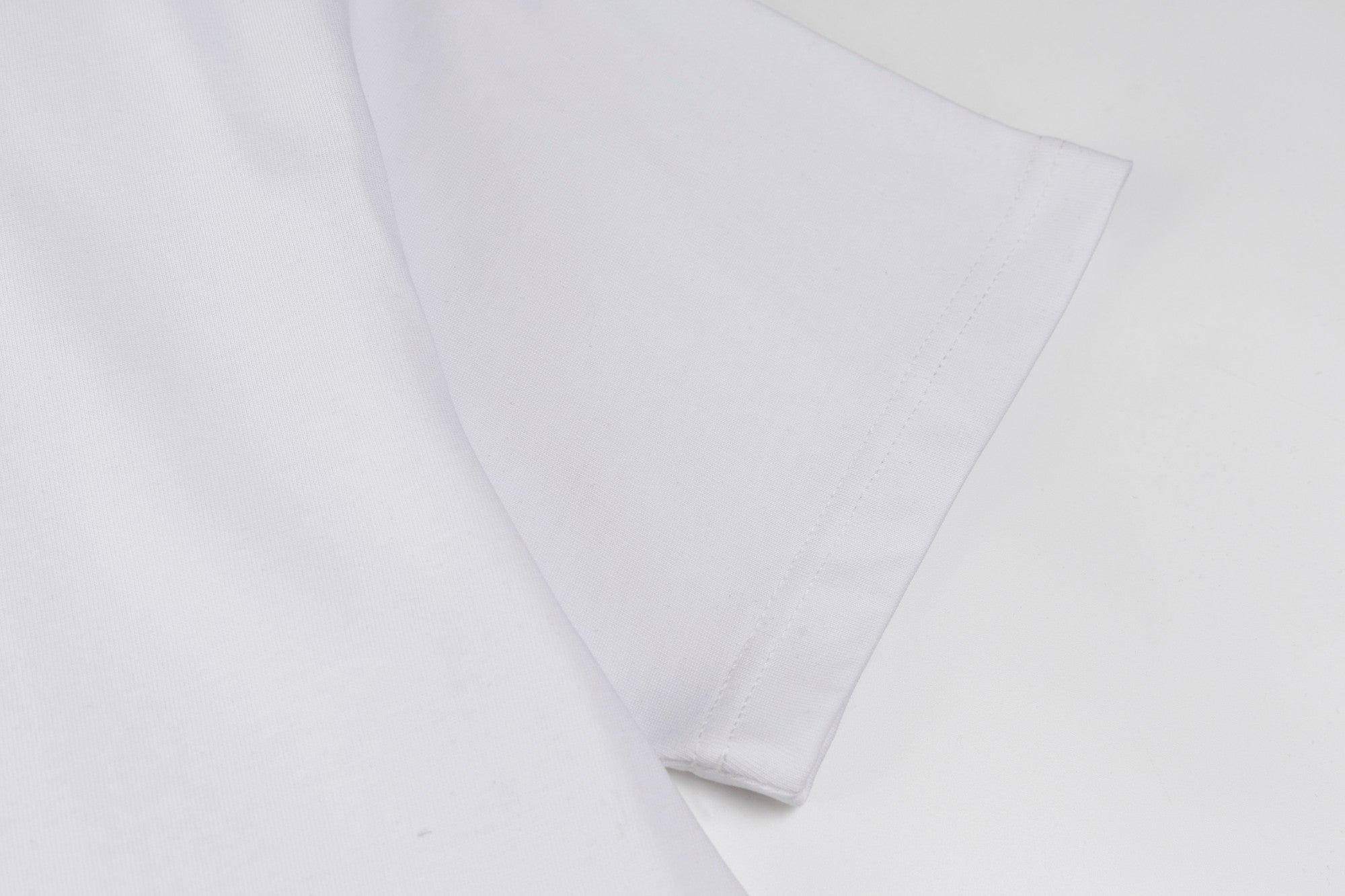 LuxluxHouse Best Quality Clothes Miu Miu T-shirt