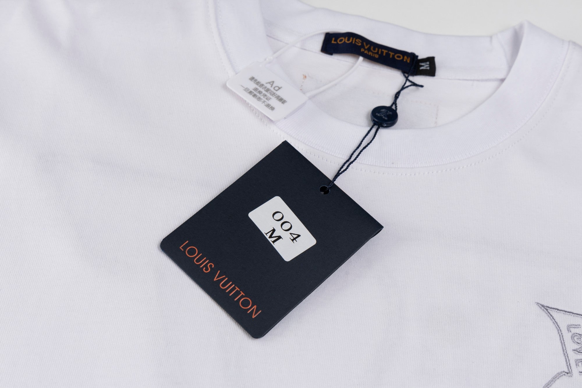 LuxluxHouse Best Quality Clothes T-shirt Louis Vuitton