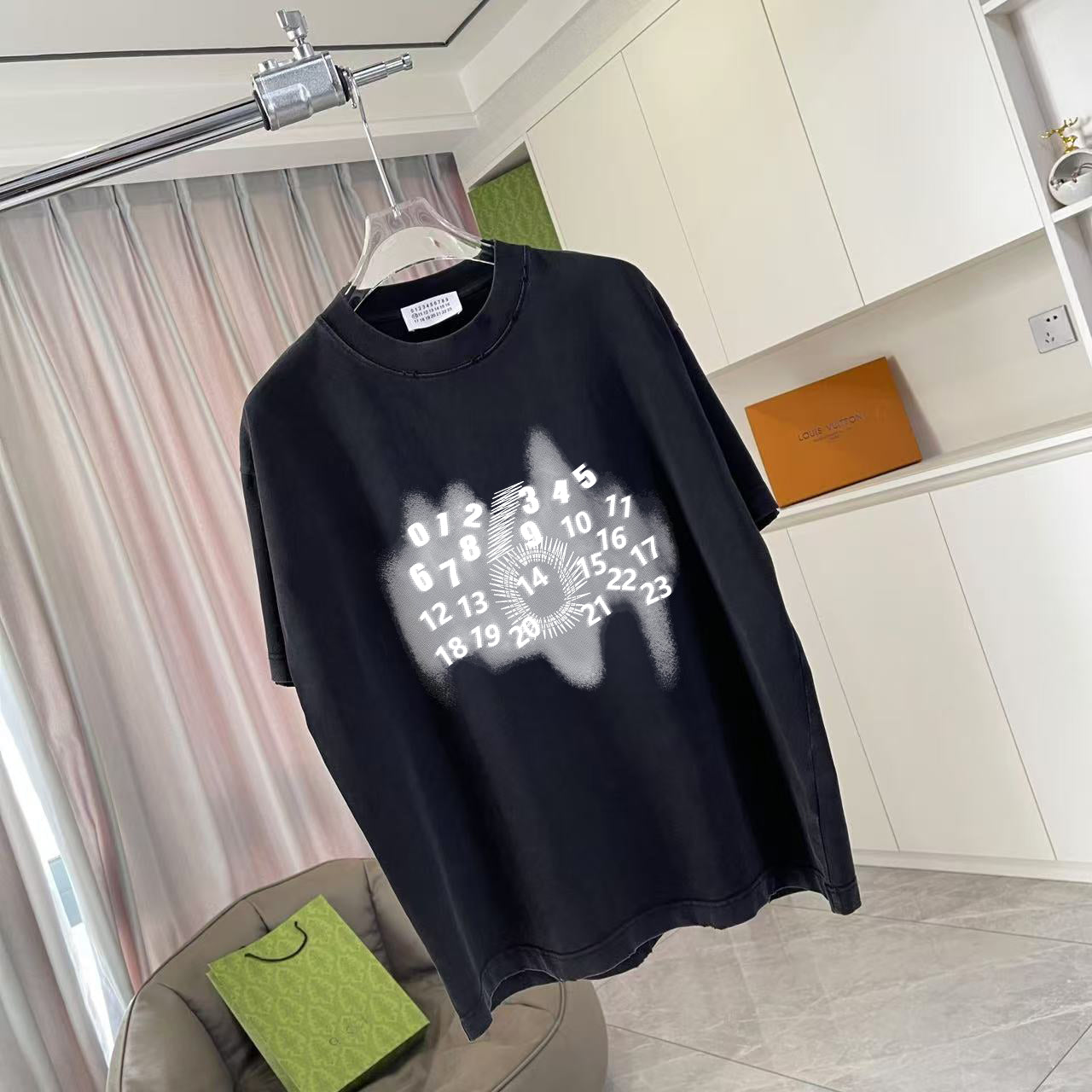 LuxluxHouse Best Quality Clothes T-shirt Chanel & Maison Margiela