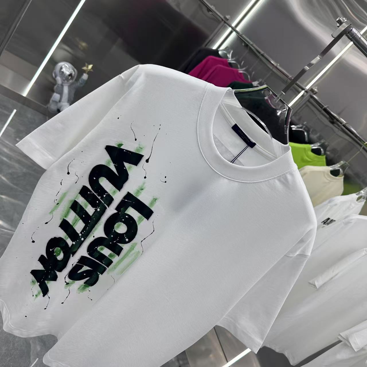 LuxluxHouse Best Quality Clothes T-shirt Louis Vuitton