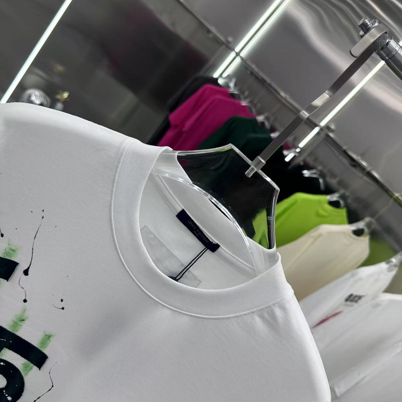 LuxluxHouse Best Quality Clothes T-shirt Louis Vuitton