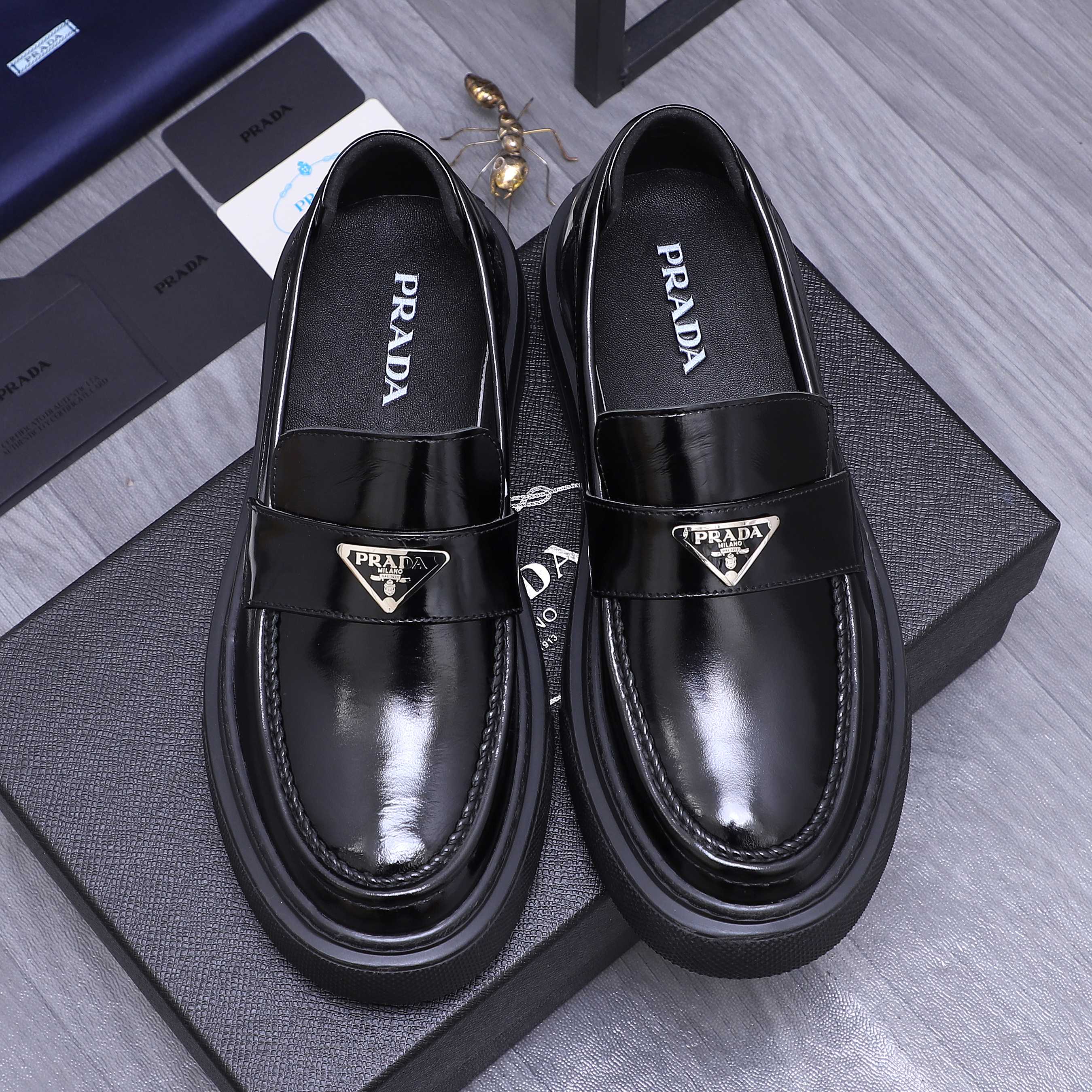 LuxluxHouse Best Quality Shoes Prada