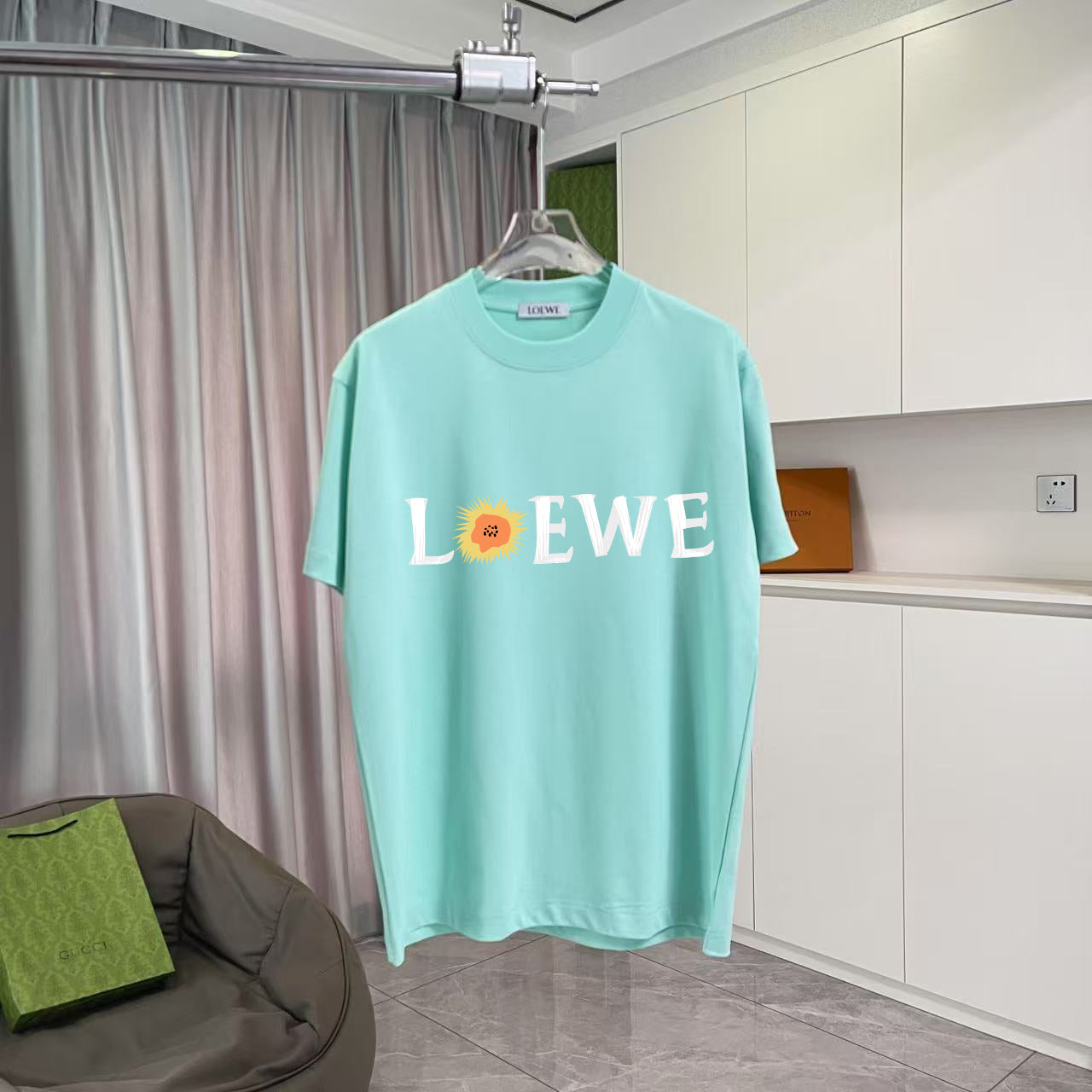LuxluxHouse Best Quality Clothes T-shirt Loewe