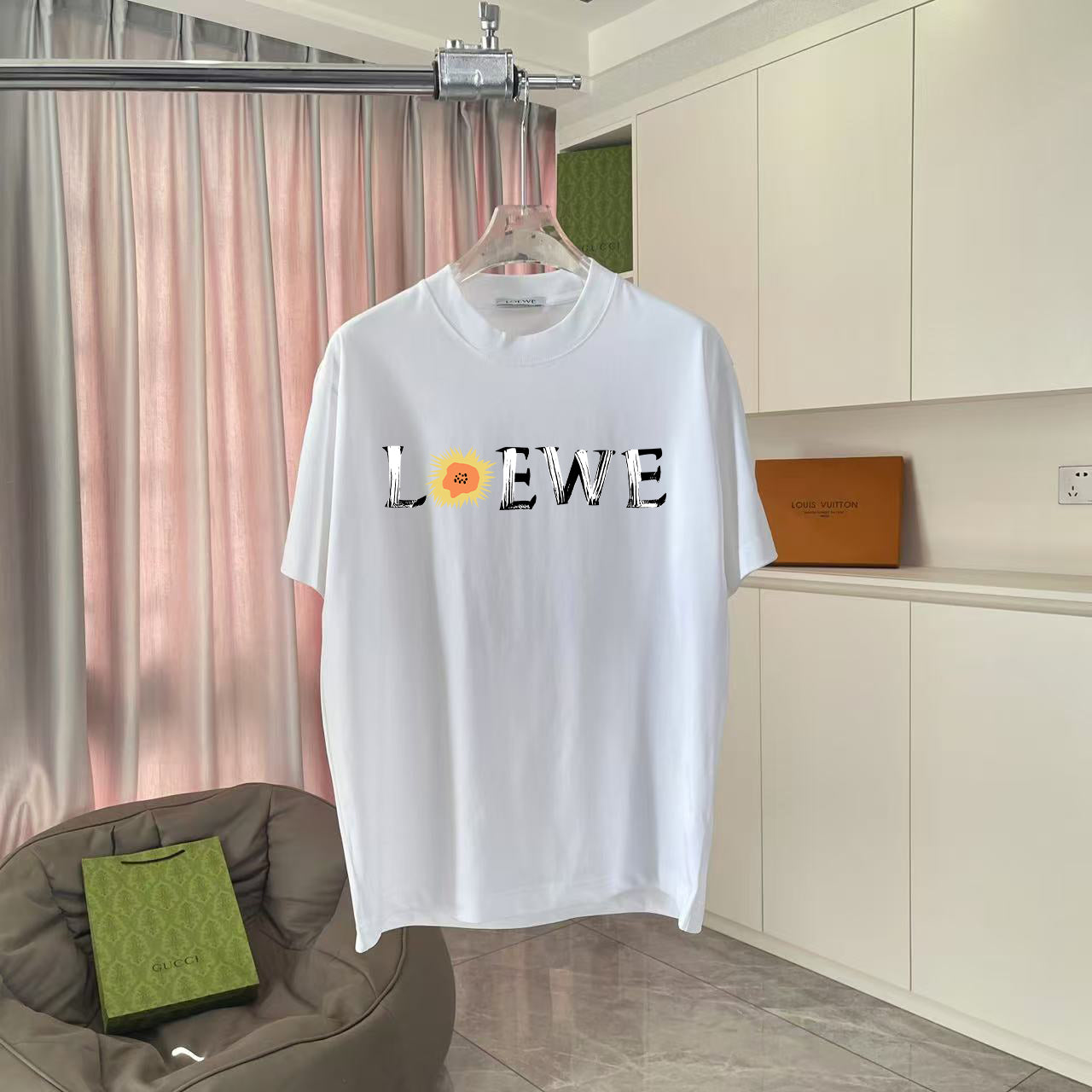 LuxluxHouse Best Quality Clothes T-shirt Loewe