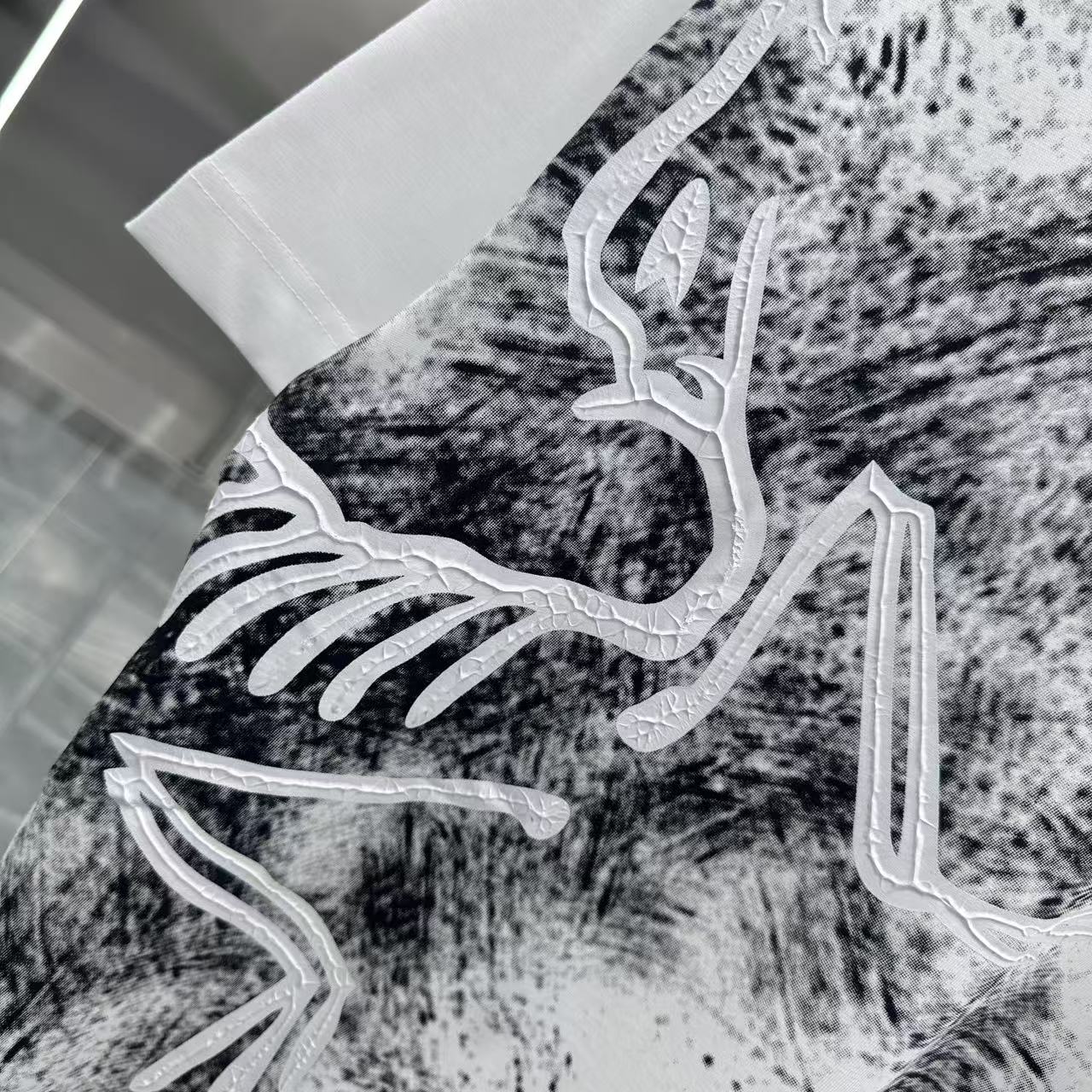 LuxluxHouse Best Quality Clothes T-shirt Arcteryx