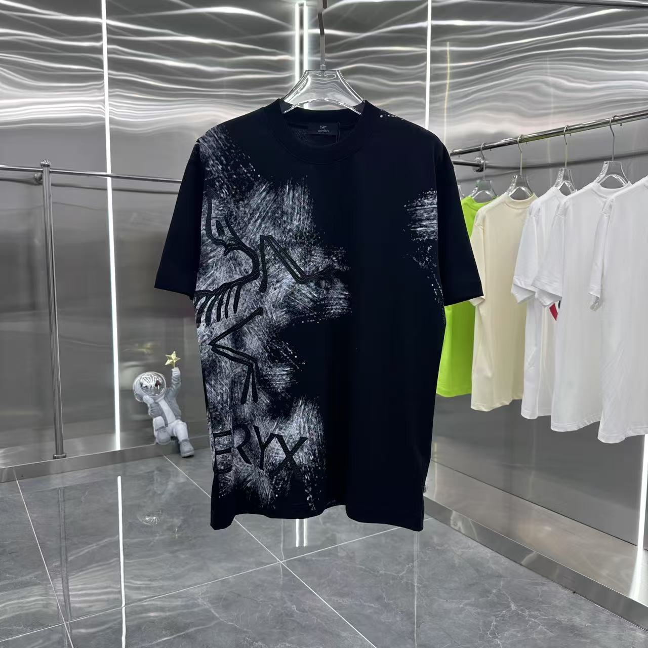 LuxluxHouse Best Quality Clothes T-shirt Arcteryx