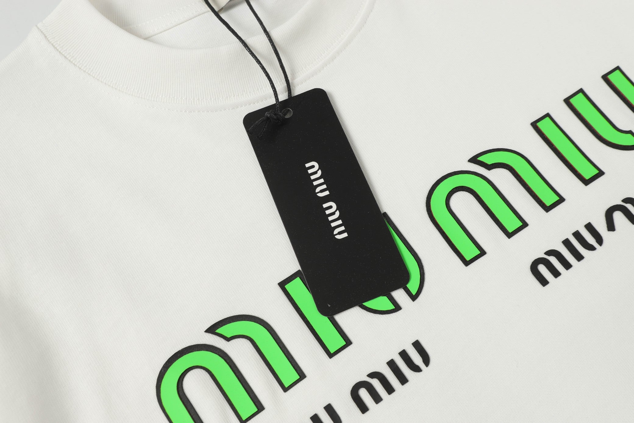 LuxluxHouse Best Quality Clothes Miu Miu T-shirt