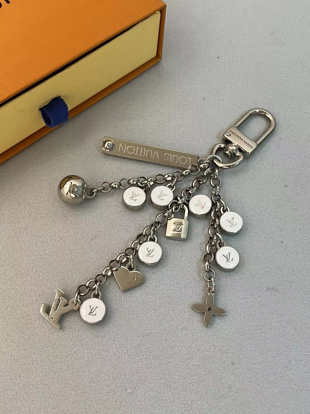 LuxluxHouse Best Quality Accessories Louis Vuitton Keychain