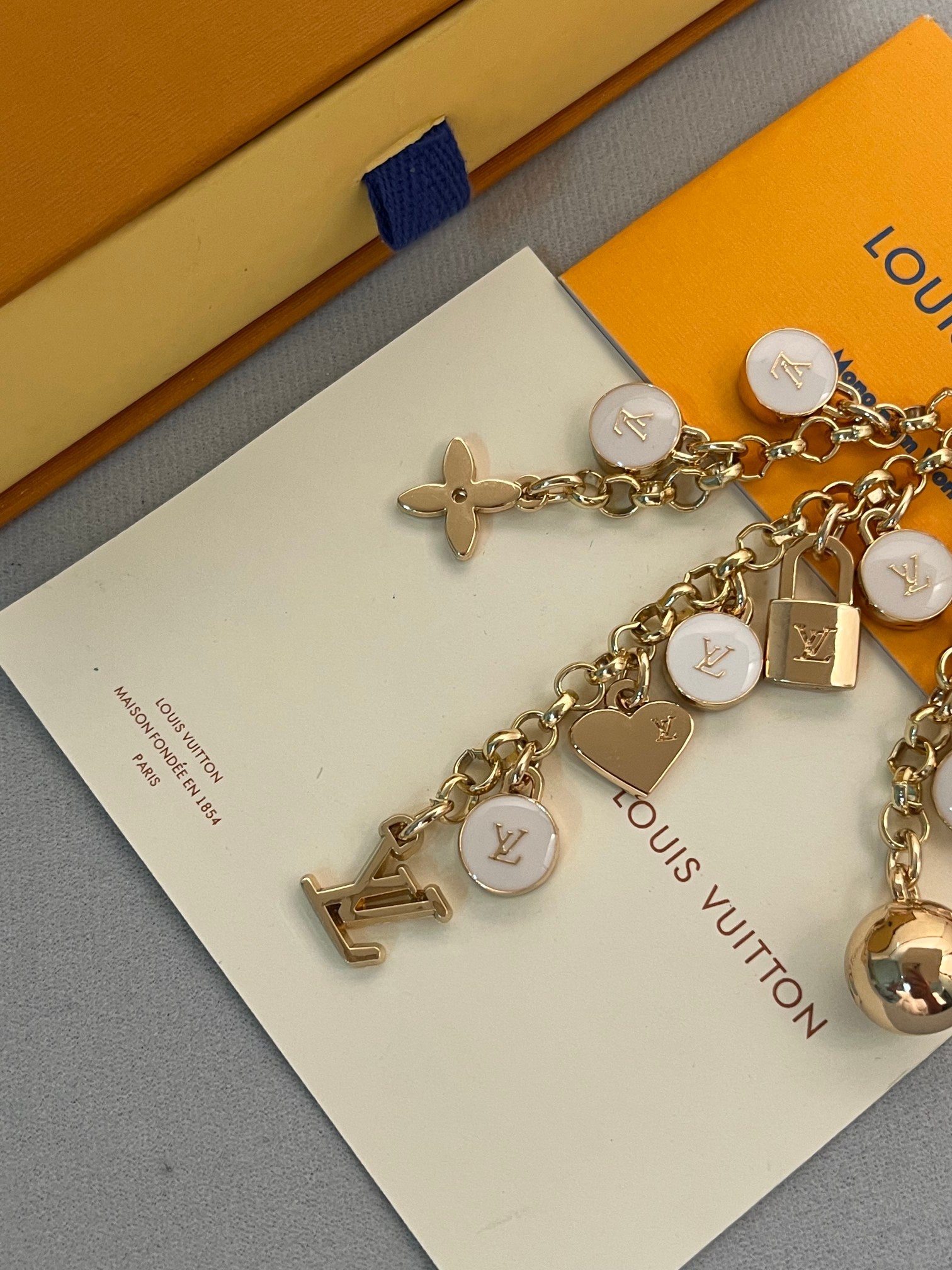 LuxluxHouse Best Quality Accessories Louis Vuitton Keychain