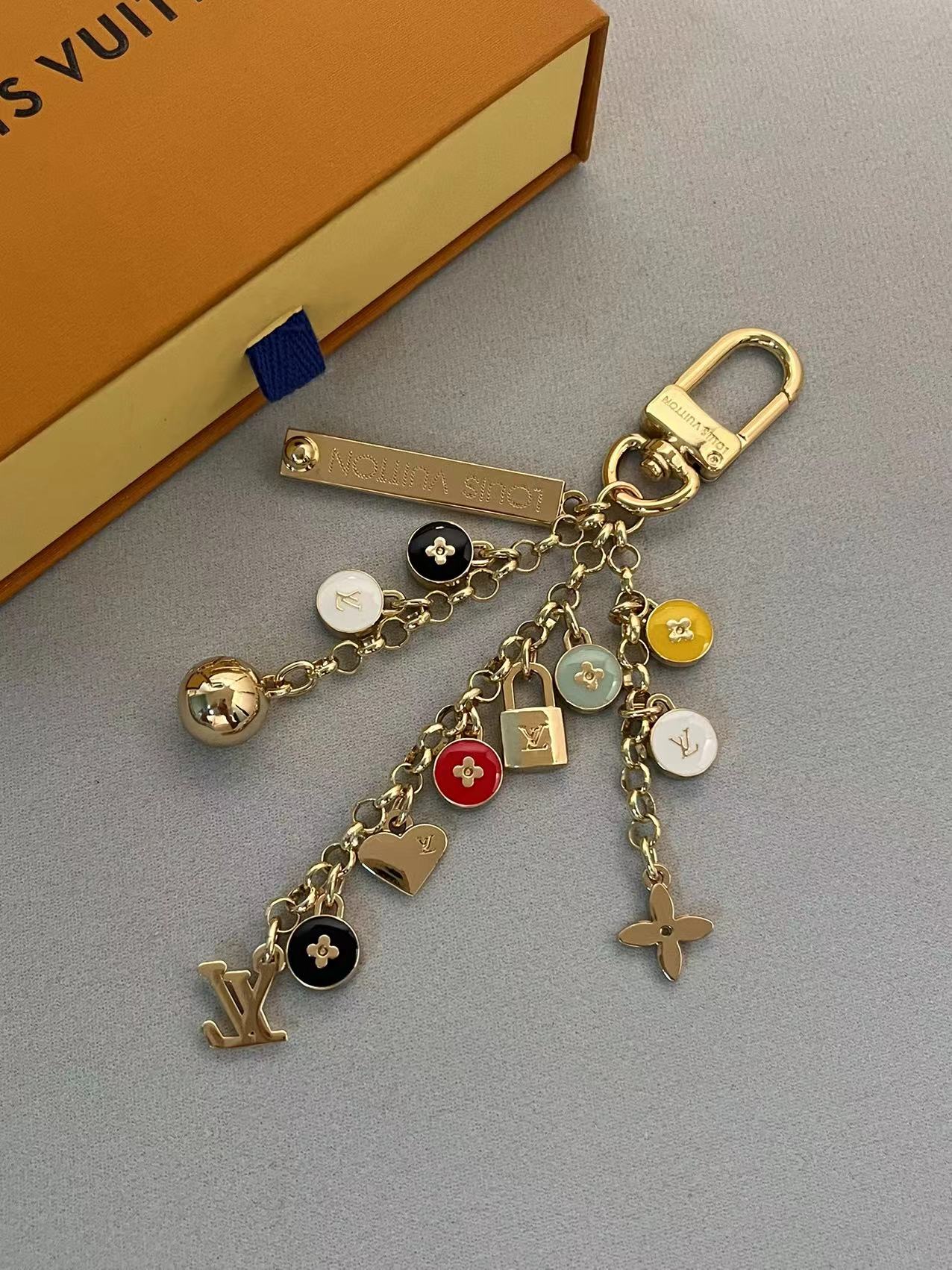 LuxluxHouse Best Quality Accessories Louis Vuitton Keychain
