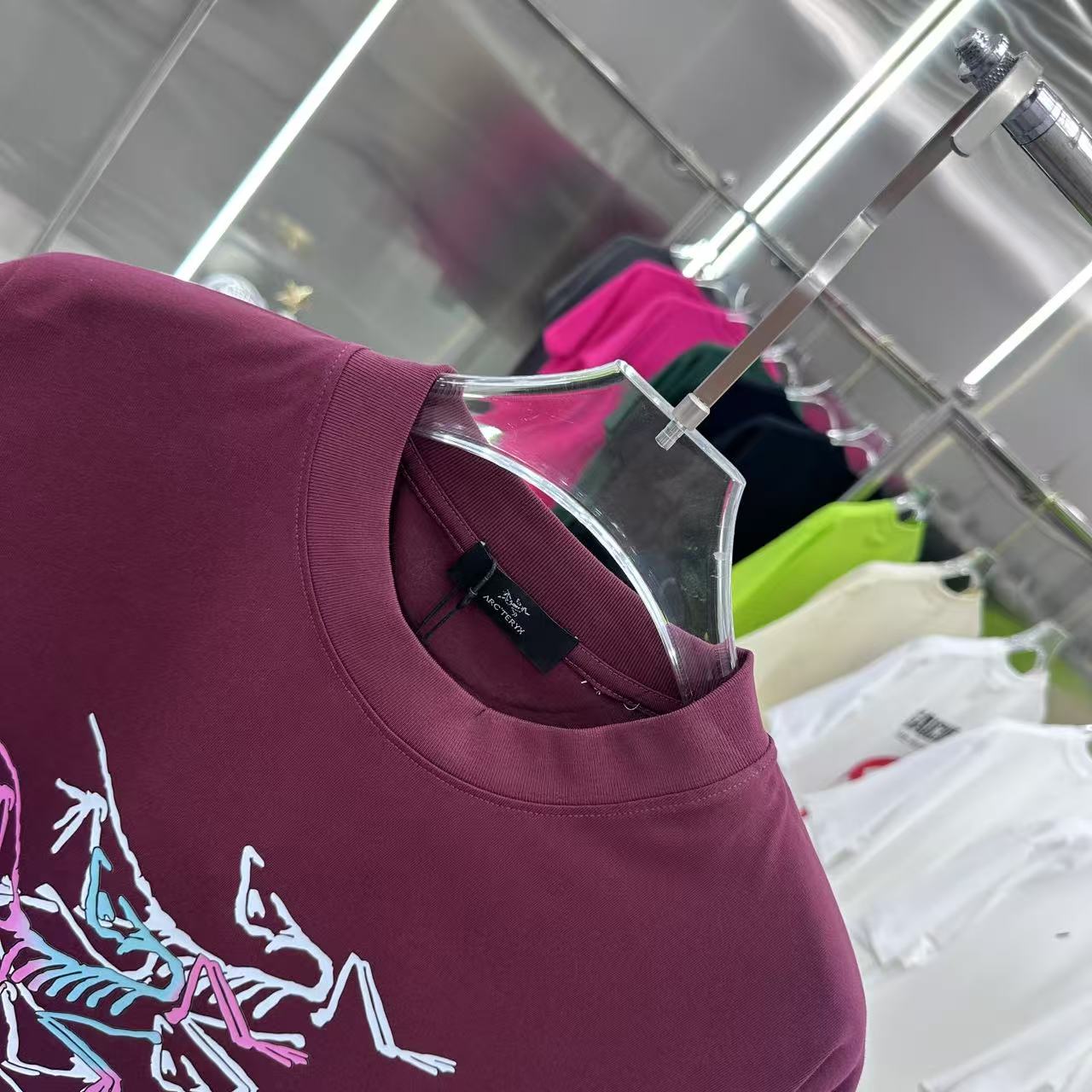 LuxluxHouse Best Quality Clothes T-shirt Arcteryx