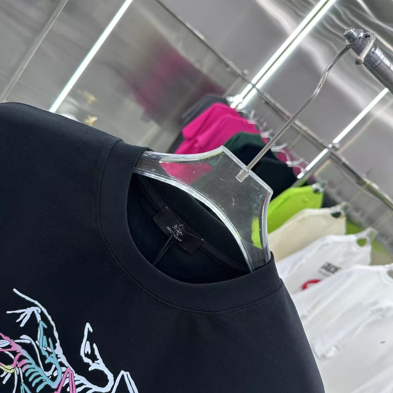 LuxluxHouse Best Quality Clothes T-shirt Arcteryx