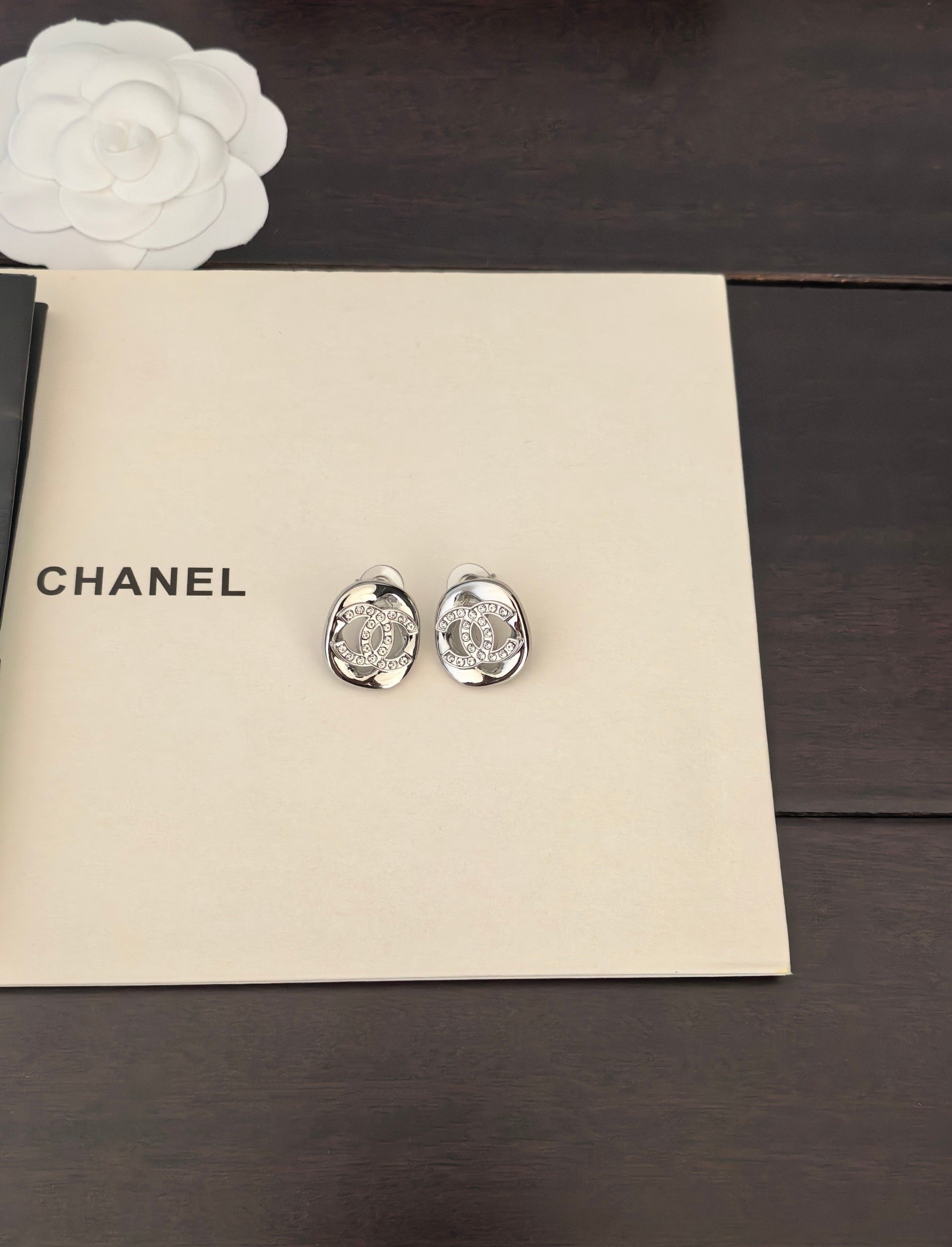 LuxluxHouse Best Quality Accessories Chanel Earrings
