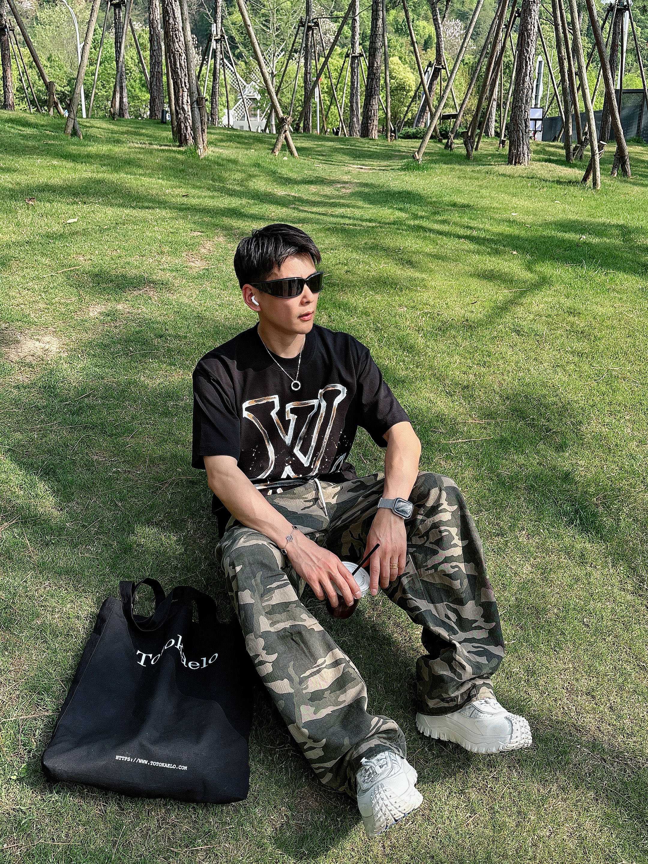 LuxluxHouse Best Quality Clothes T-shirt Louis Vuitton