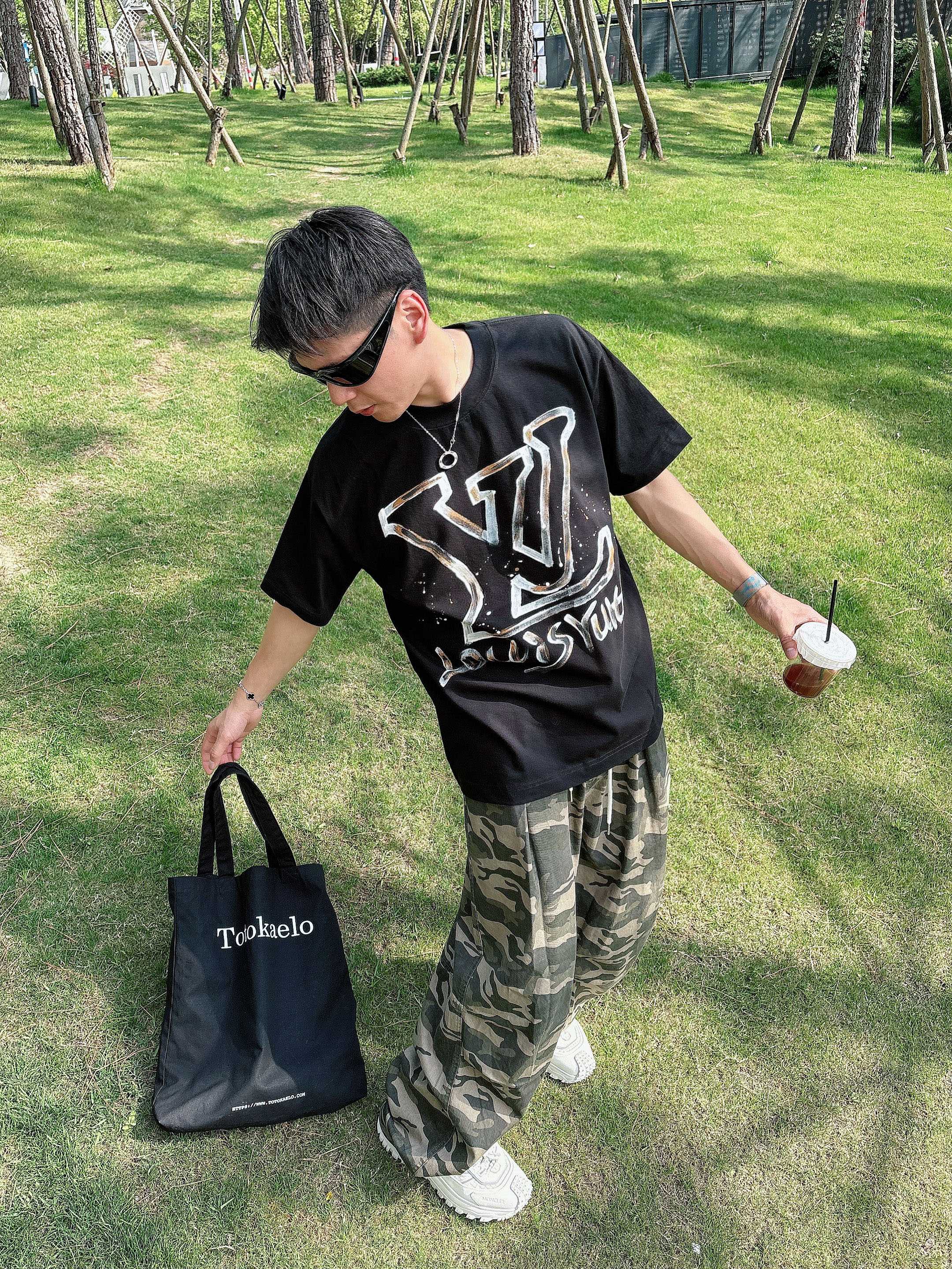 LuxluxHouse Best Quality Clothes T-shirt Louis Vuitton