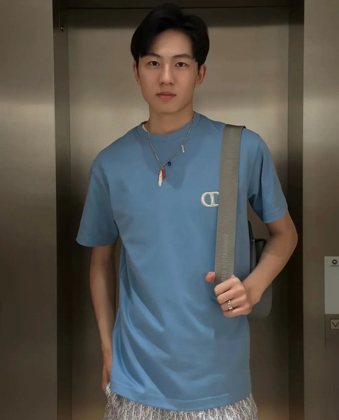LuxluxHouse Best Quality Clothes T-shirt Dior