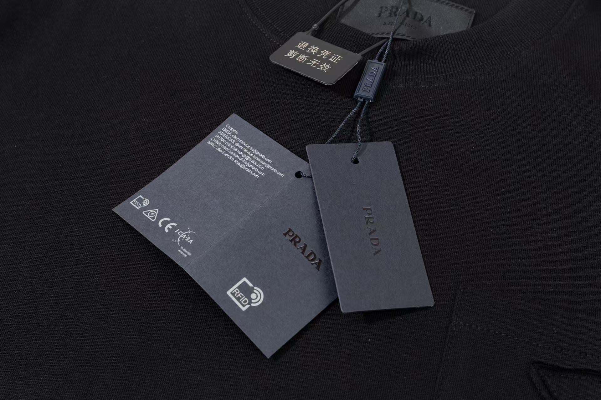 LuxluxHouse Best Quality Clothes T-shirt Prada