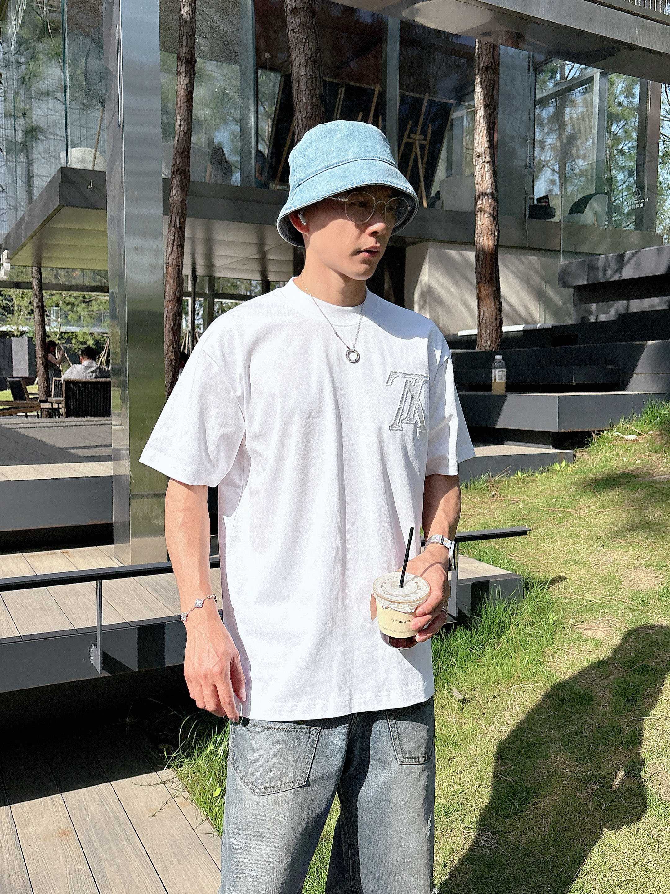 LuxluxHouse Best Quality Clothes T-shirt Louis Vuitton