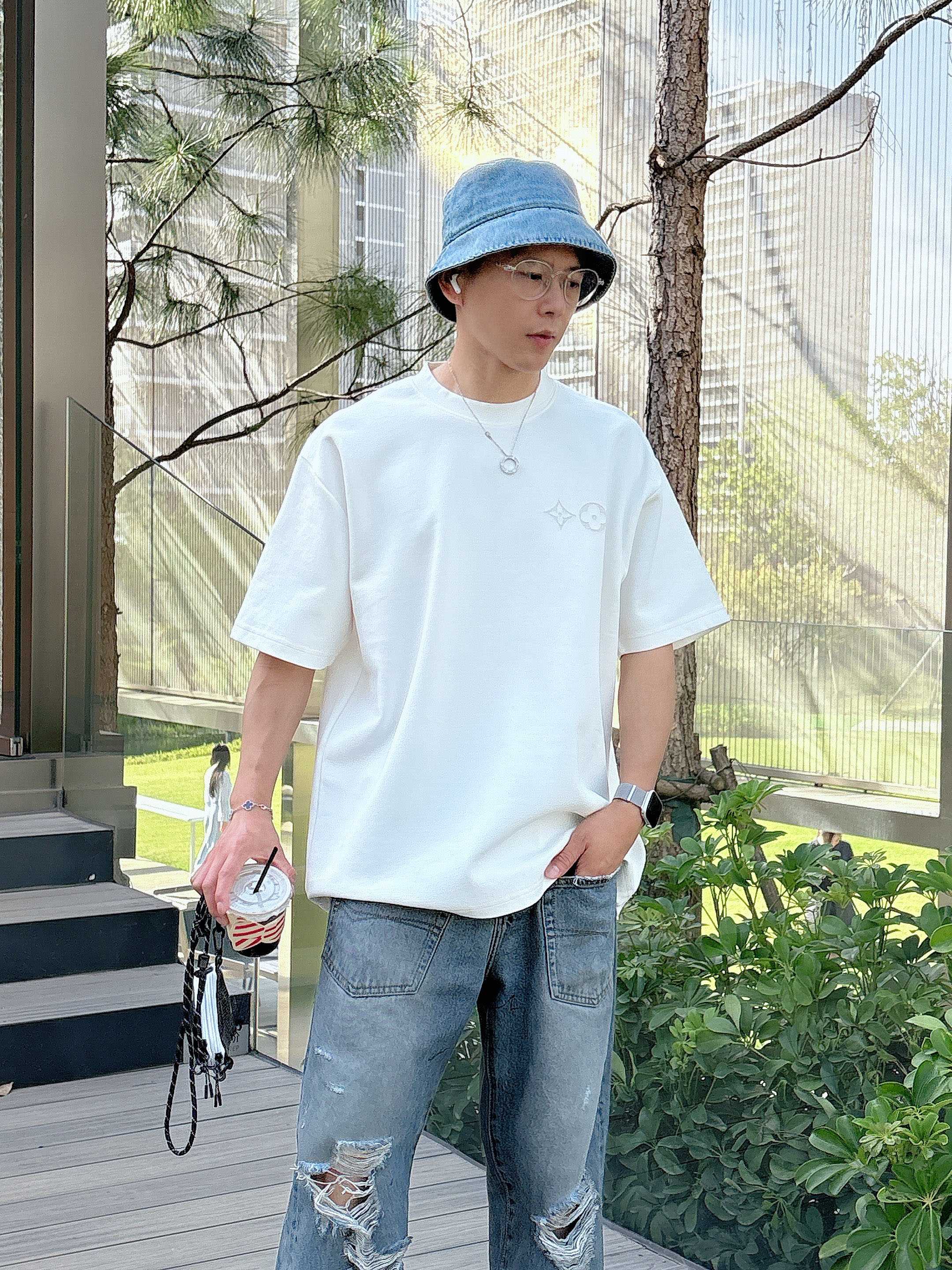 LuxluxHouse Best Quality Clothes T-shirt Louis Vuitton