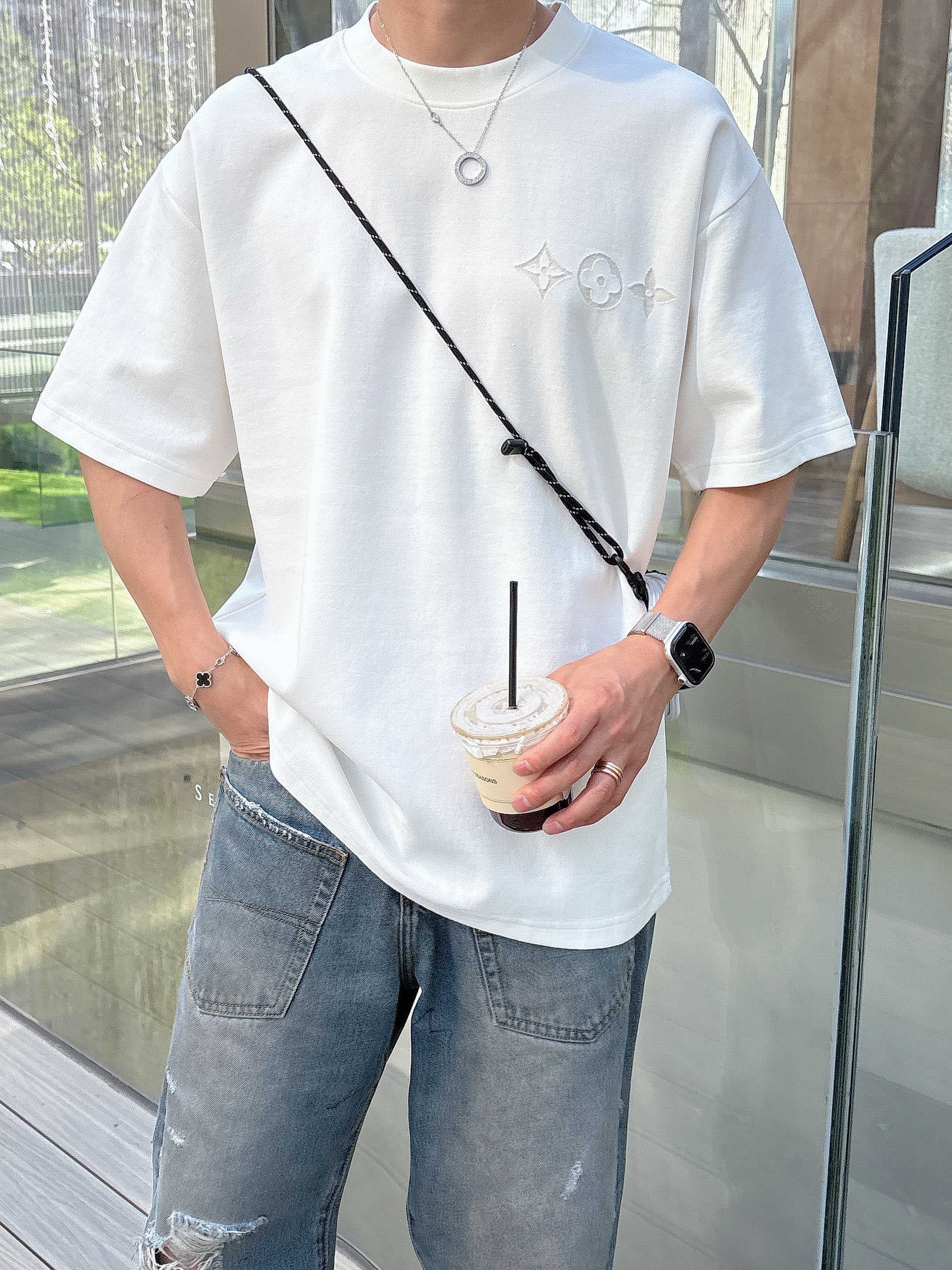 LuxluxHouse Best Quality Clothes T-shirt Louis Vuitton