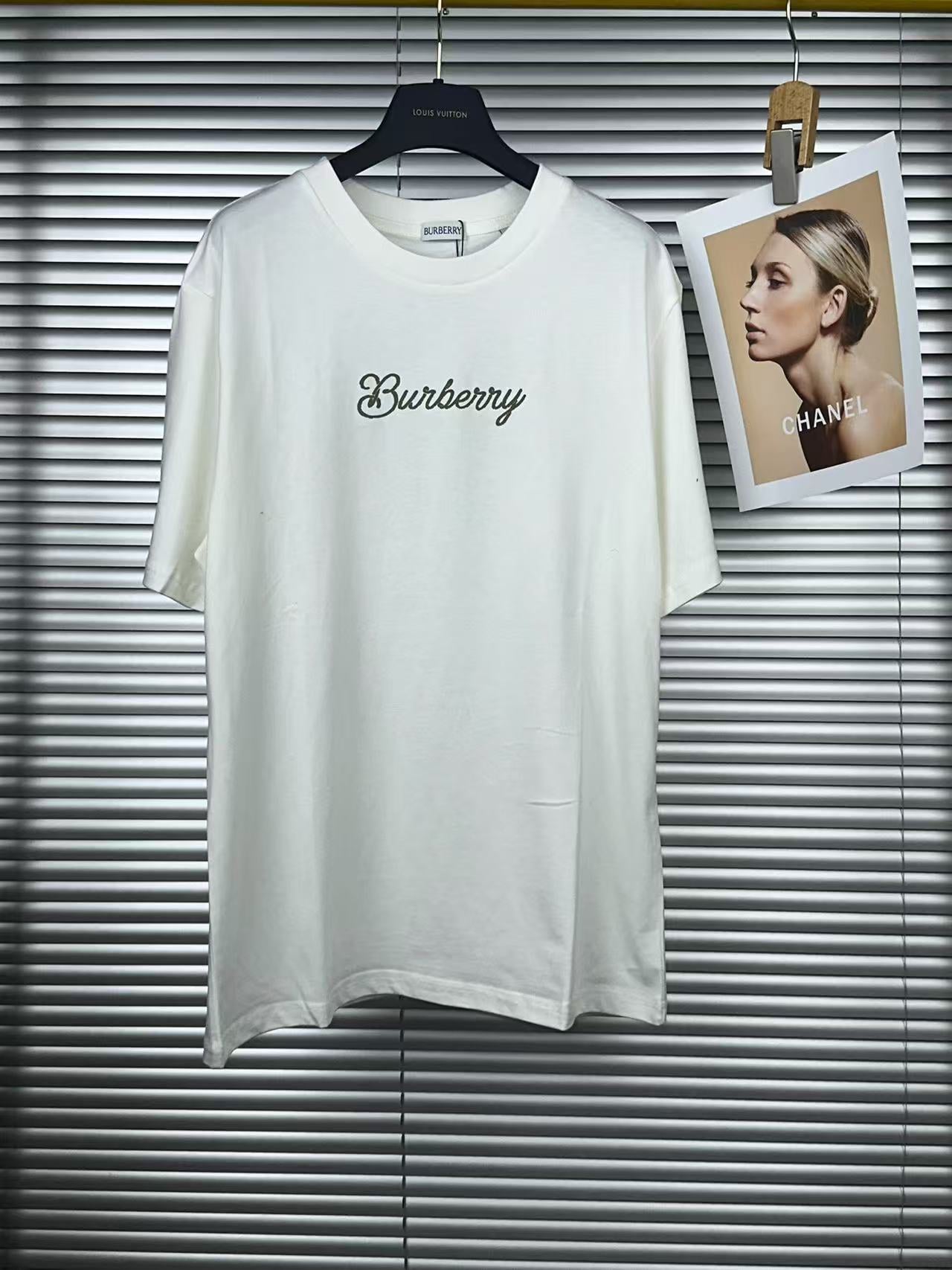 LuxluxHouse Best Quality Clothes Burberry T-shirt